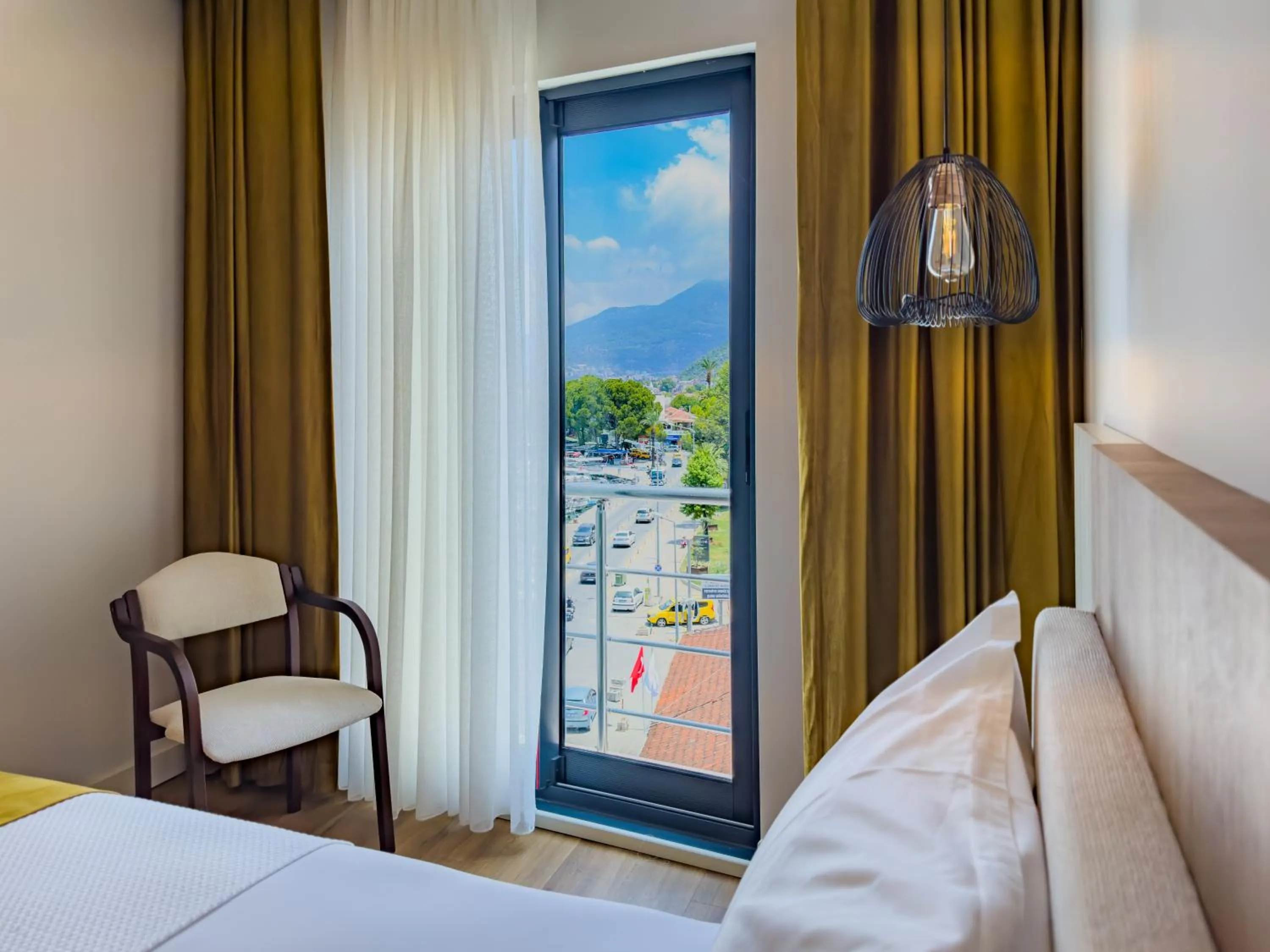 Natural landscape, Bed in Dedeoğlu Port Hotel