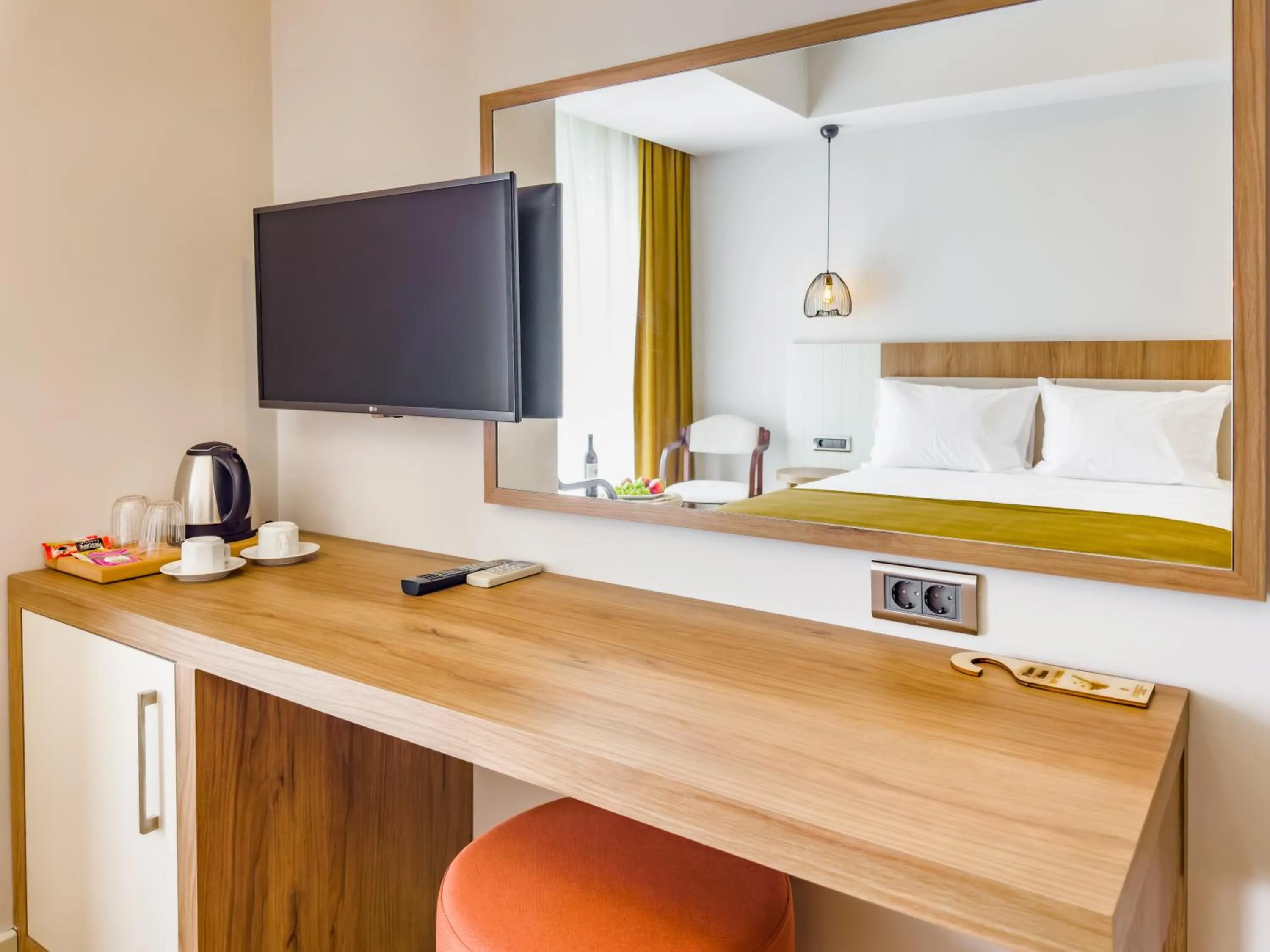 Bed in Dedeoğlu Port Hotel