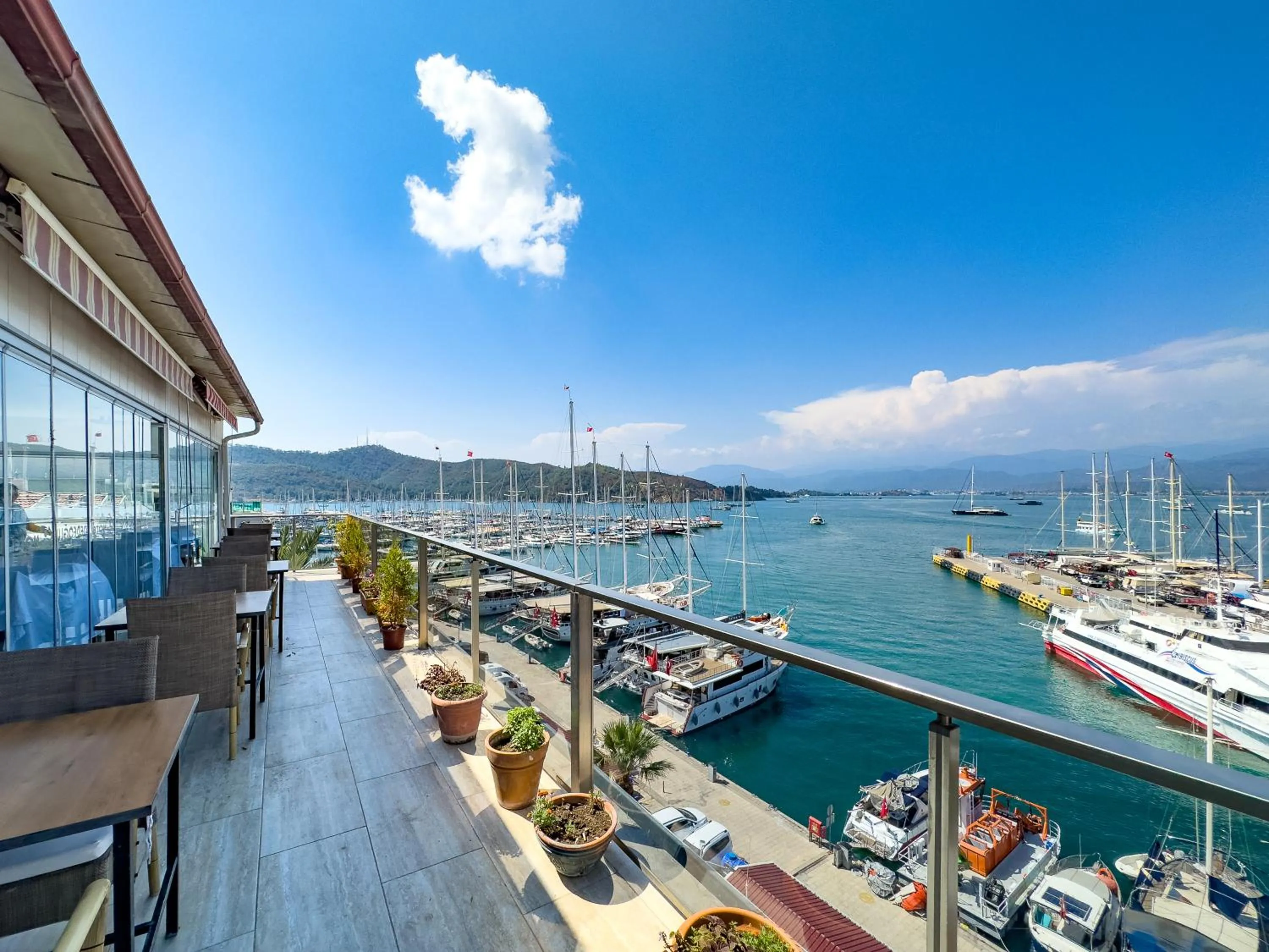 Day in Dedeoğlu Port Hotel