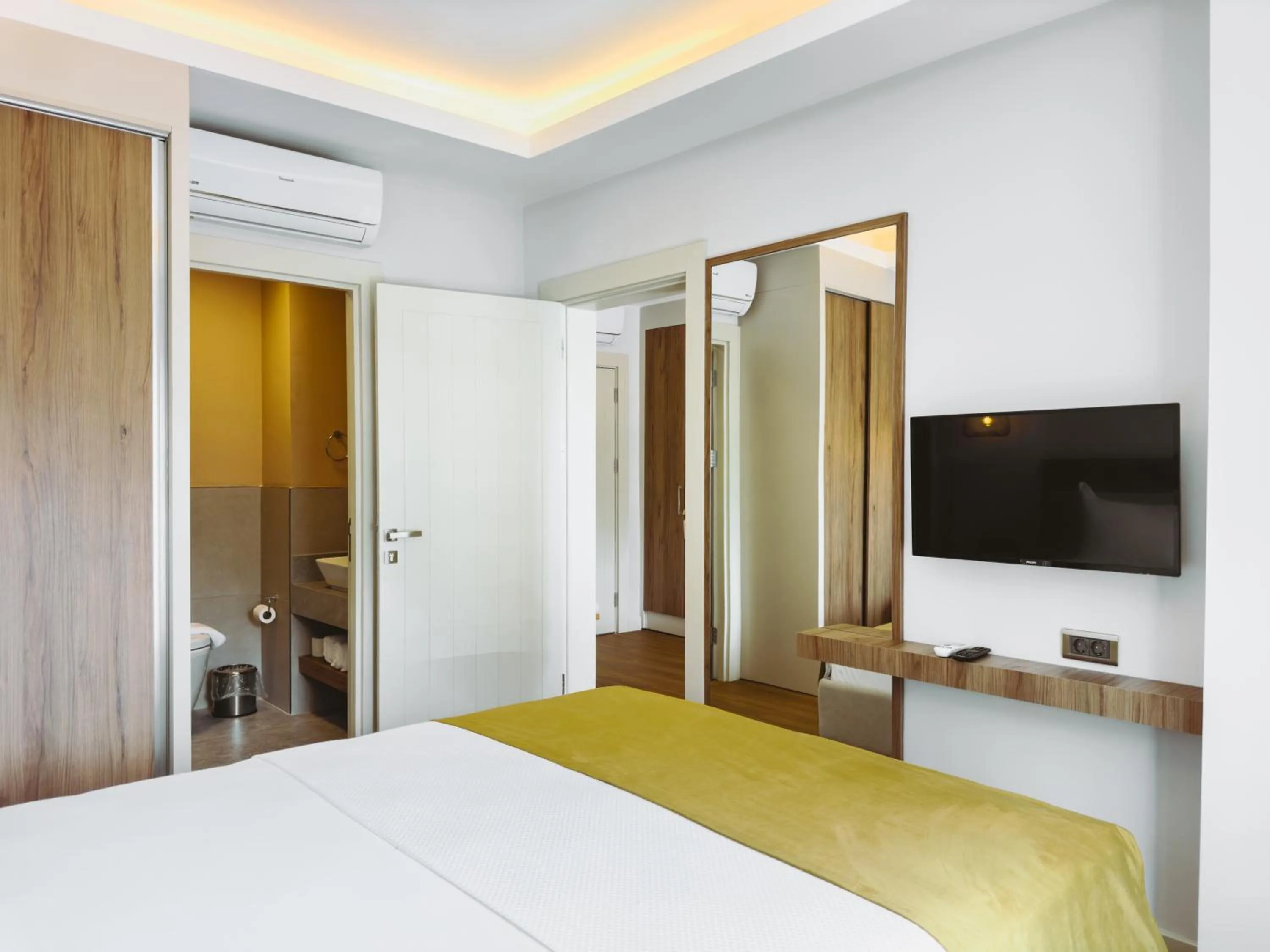 Bed in Dedeoğlu Port Hotel