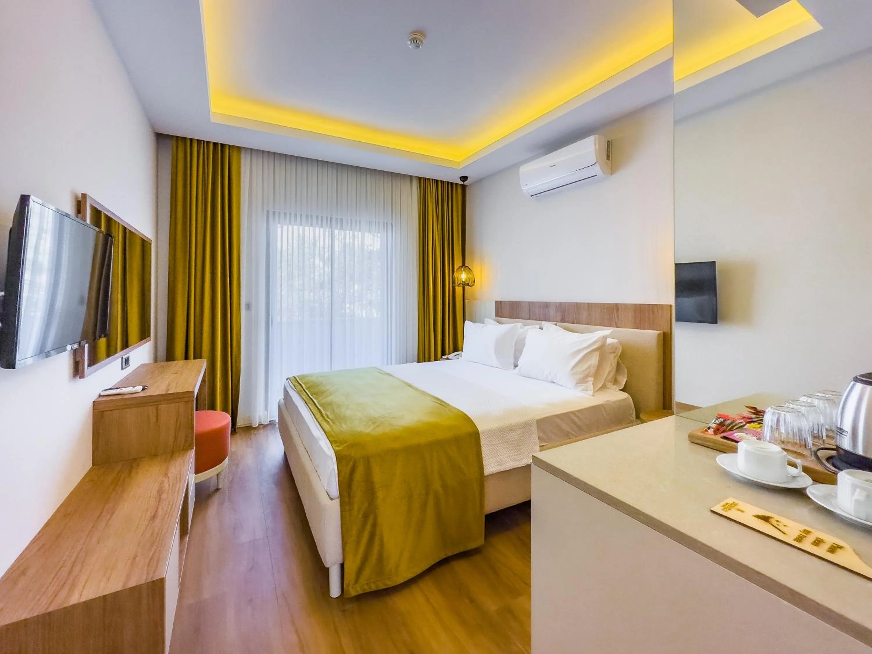 Bed in Dedeoğlu Port Hotel