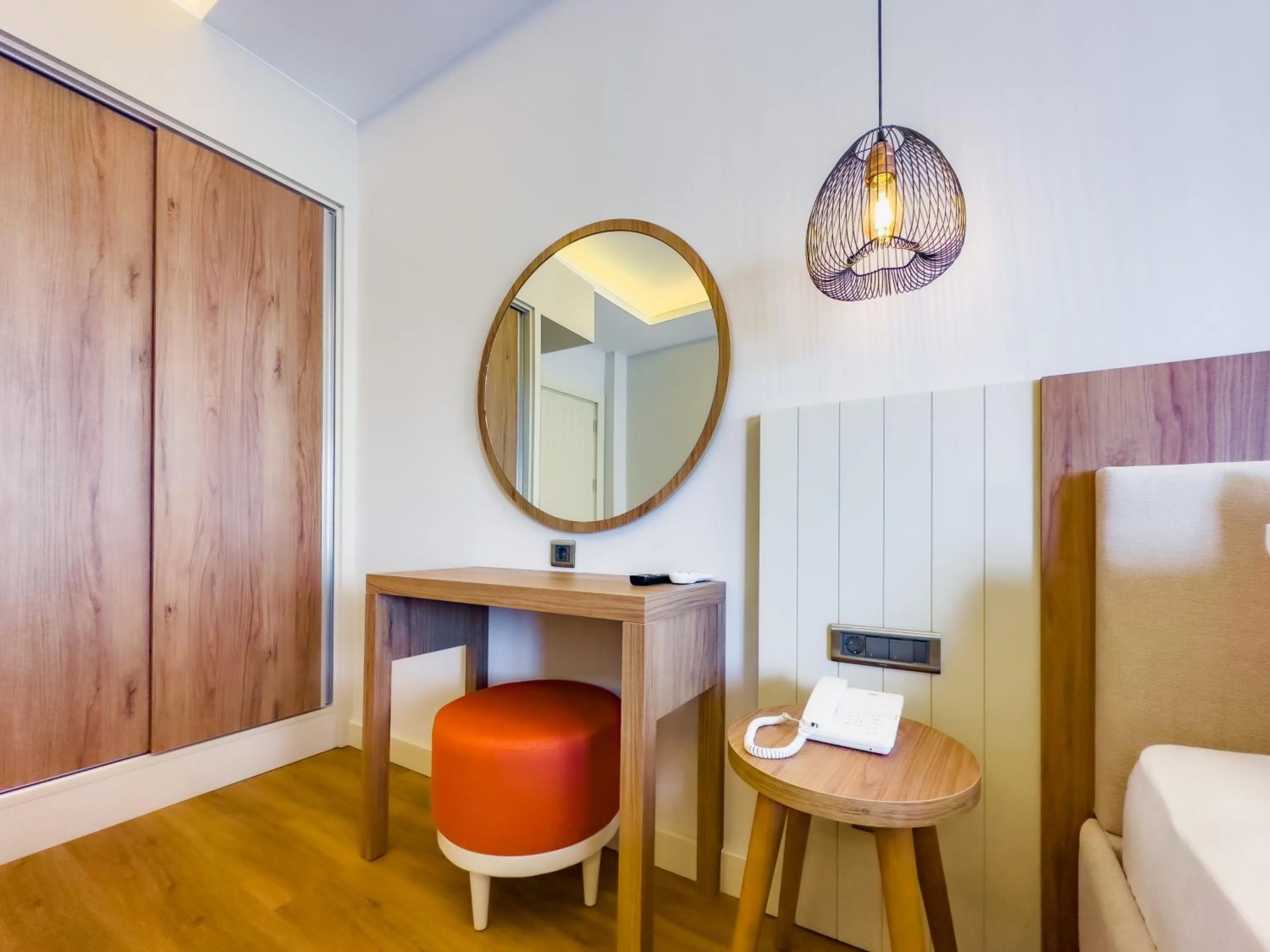 Bed in Dedeoğlu Port Hotel