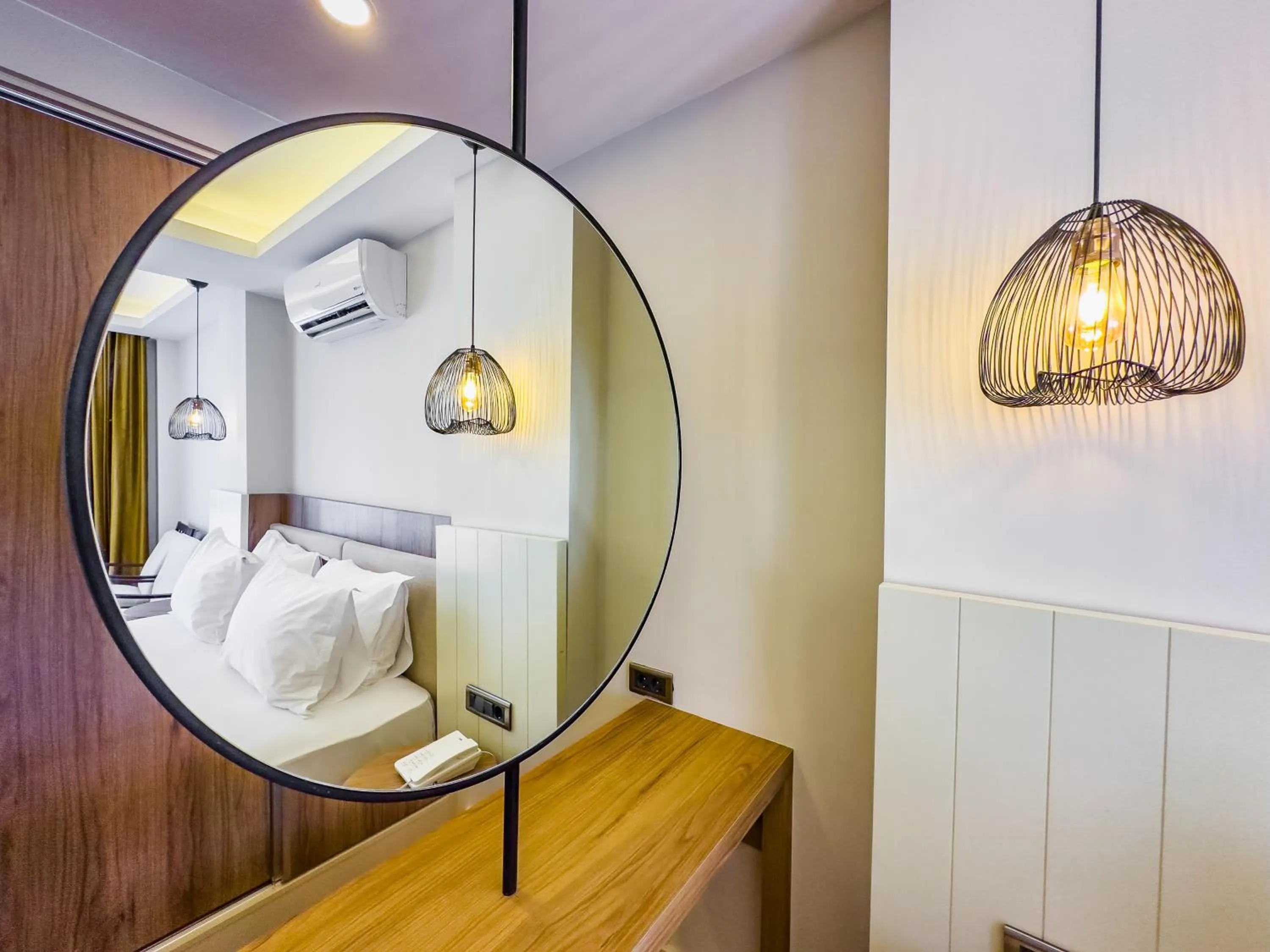 Bed in Dedeoğlu Port Hotel