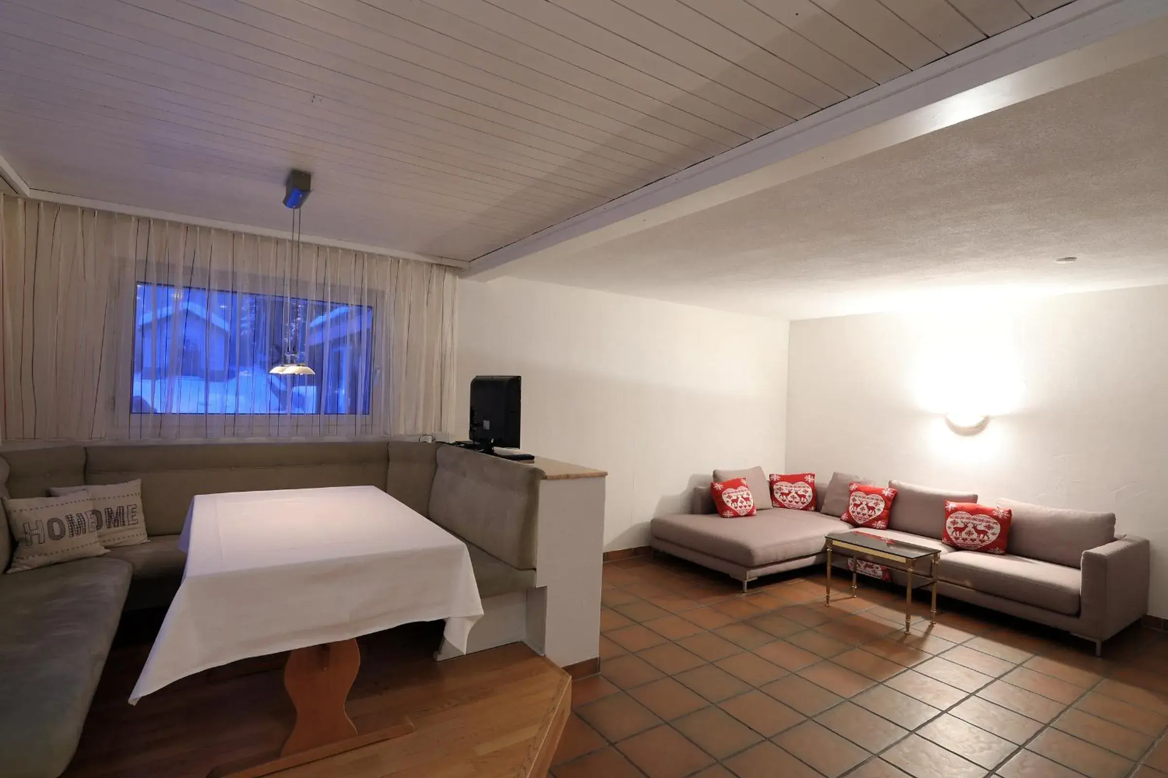 Two-Bedroom Apartment in Hotel Concordia Two-Bedroom Apartment in Hotel Concordia