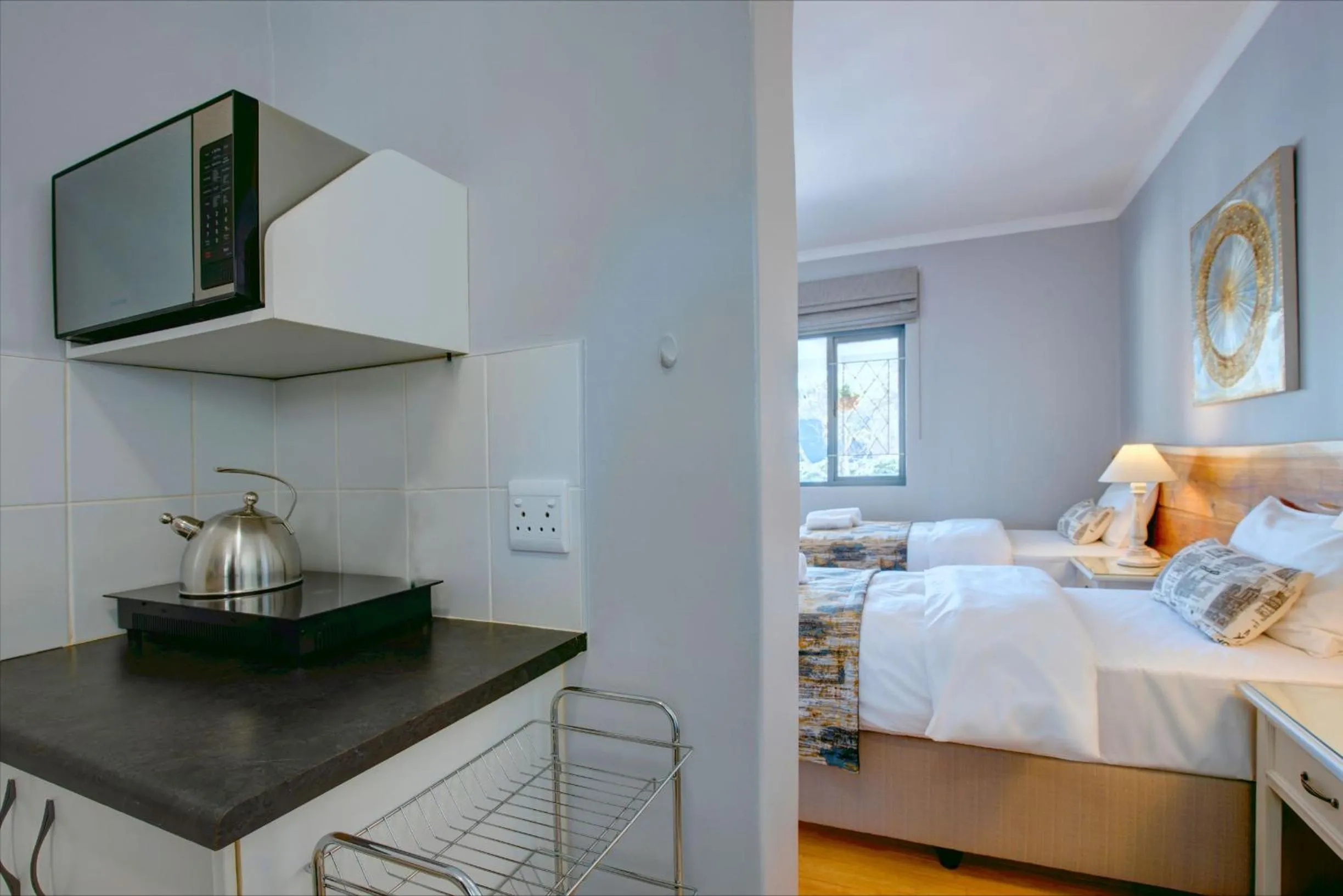 Coffee/tea facilities, Bed in Amour Guest House
