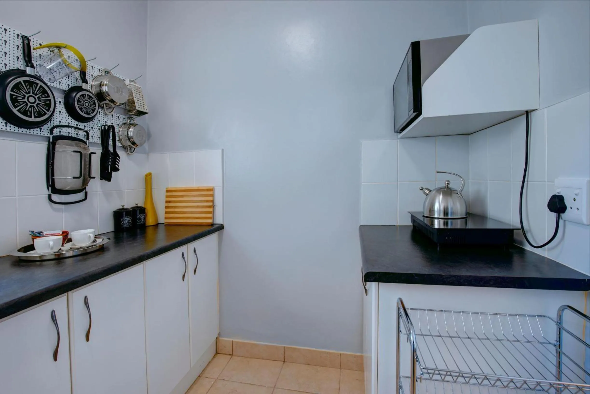 Coffee/tea facilities in Amour Guest House