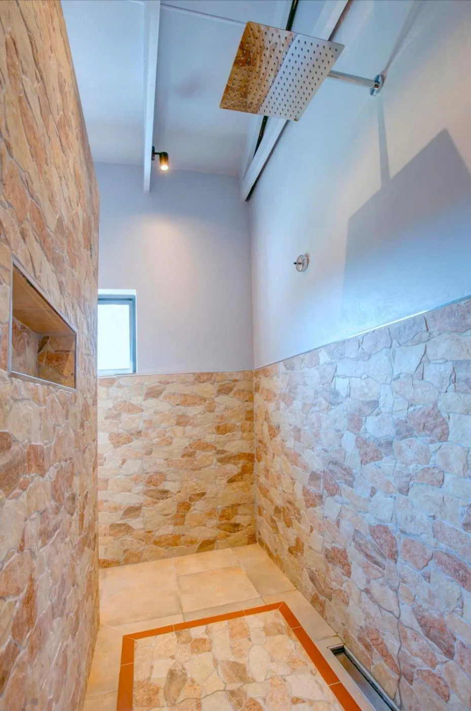 Bathroom in Amour Guest House
