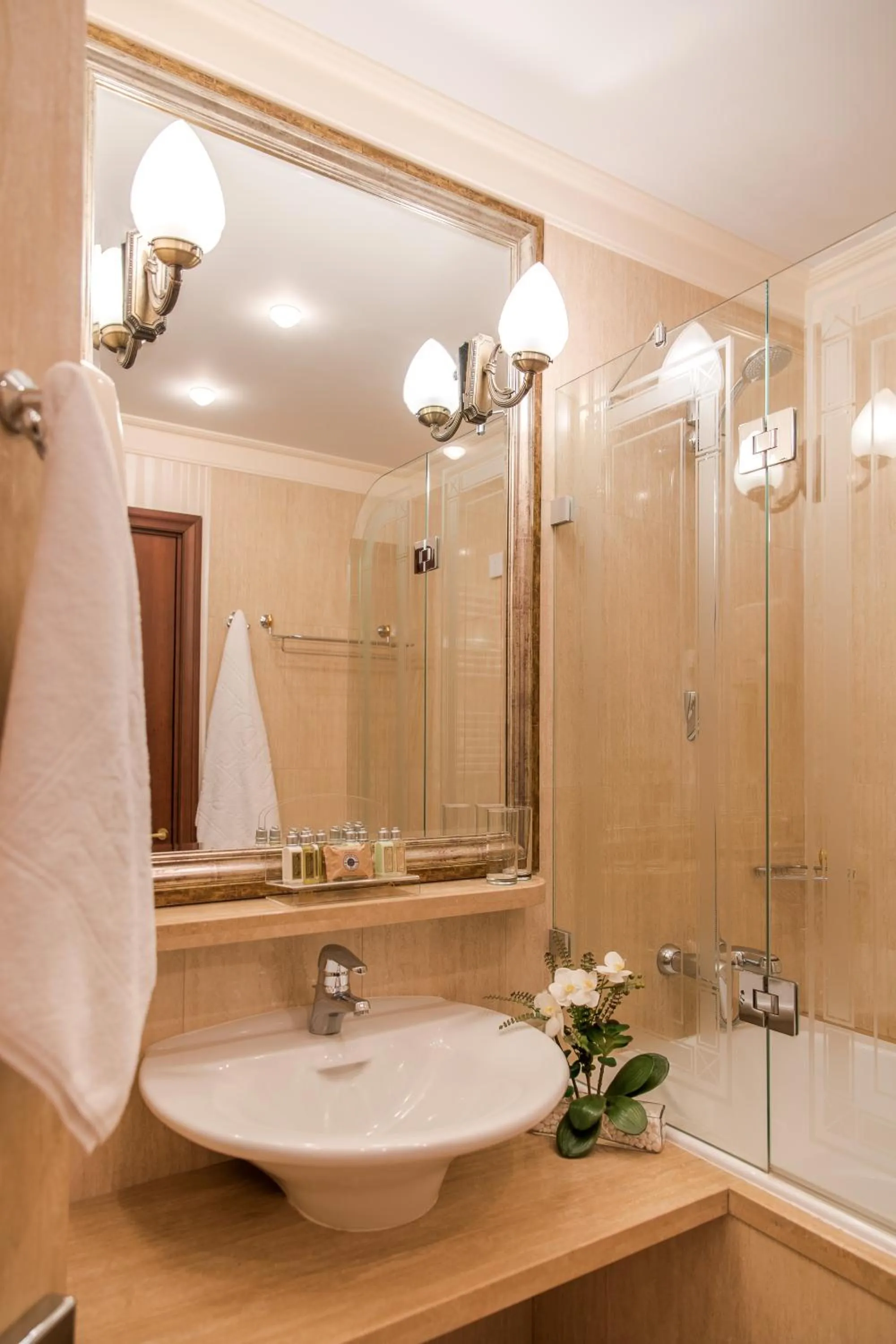 Bathroom in Crystal Palace Boutique Hotel