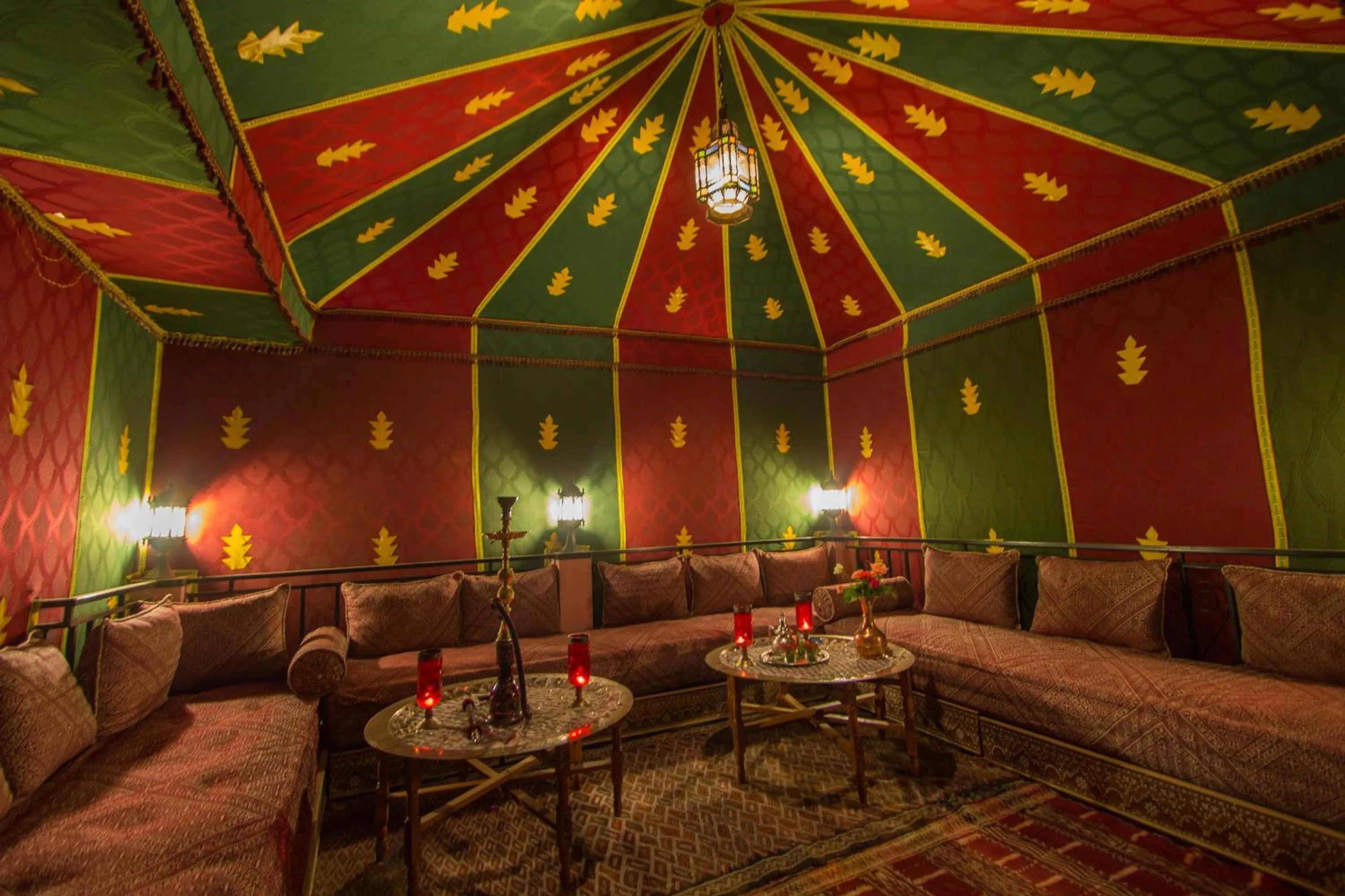 Lounge or bar in Riad Jardin Chrifa