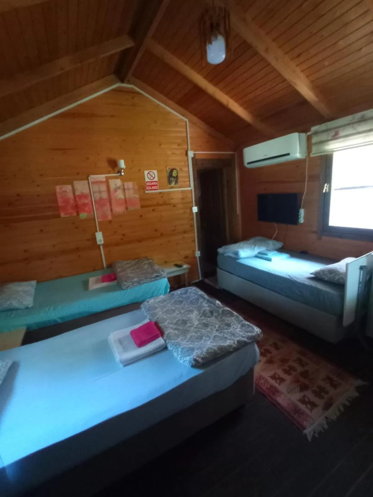 Communal lounge/ TV room, Bed in Villa Balım