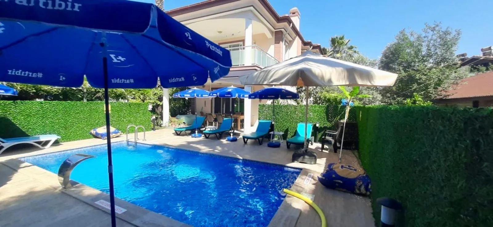 Property building in Villa Balım