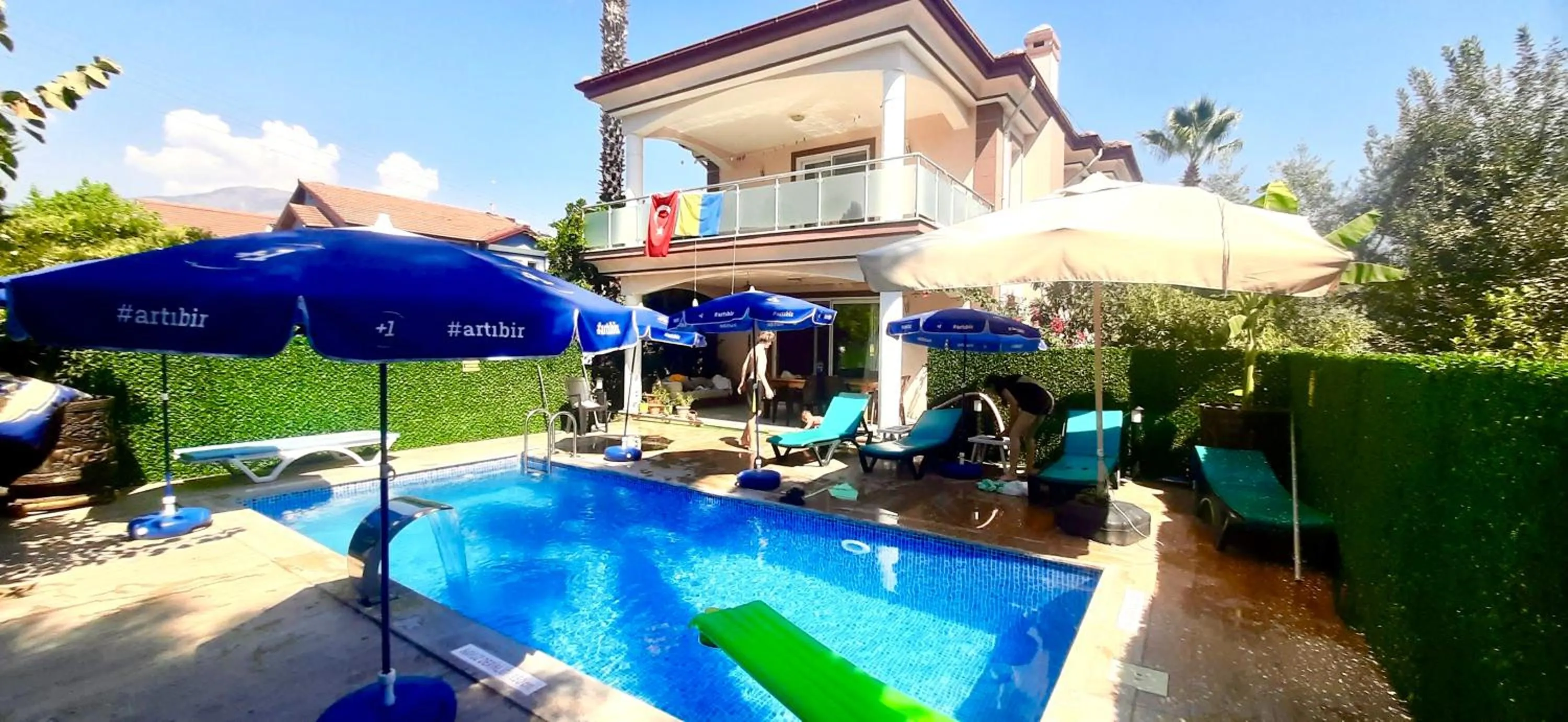 Property building in Villa Balım