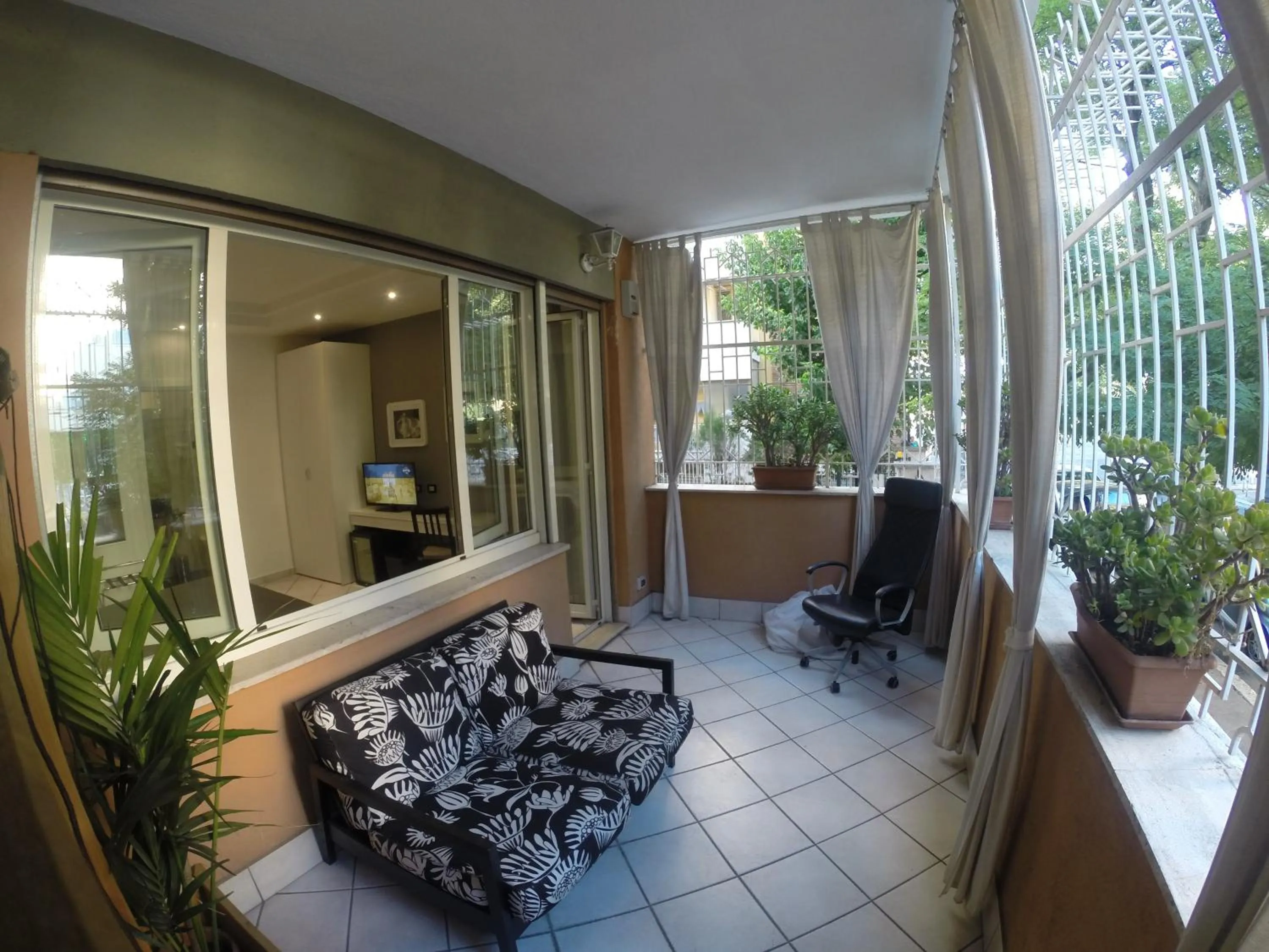 Area and facilities in Tre R