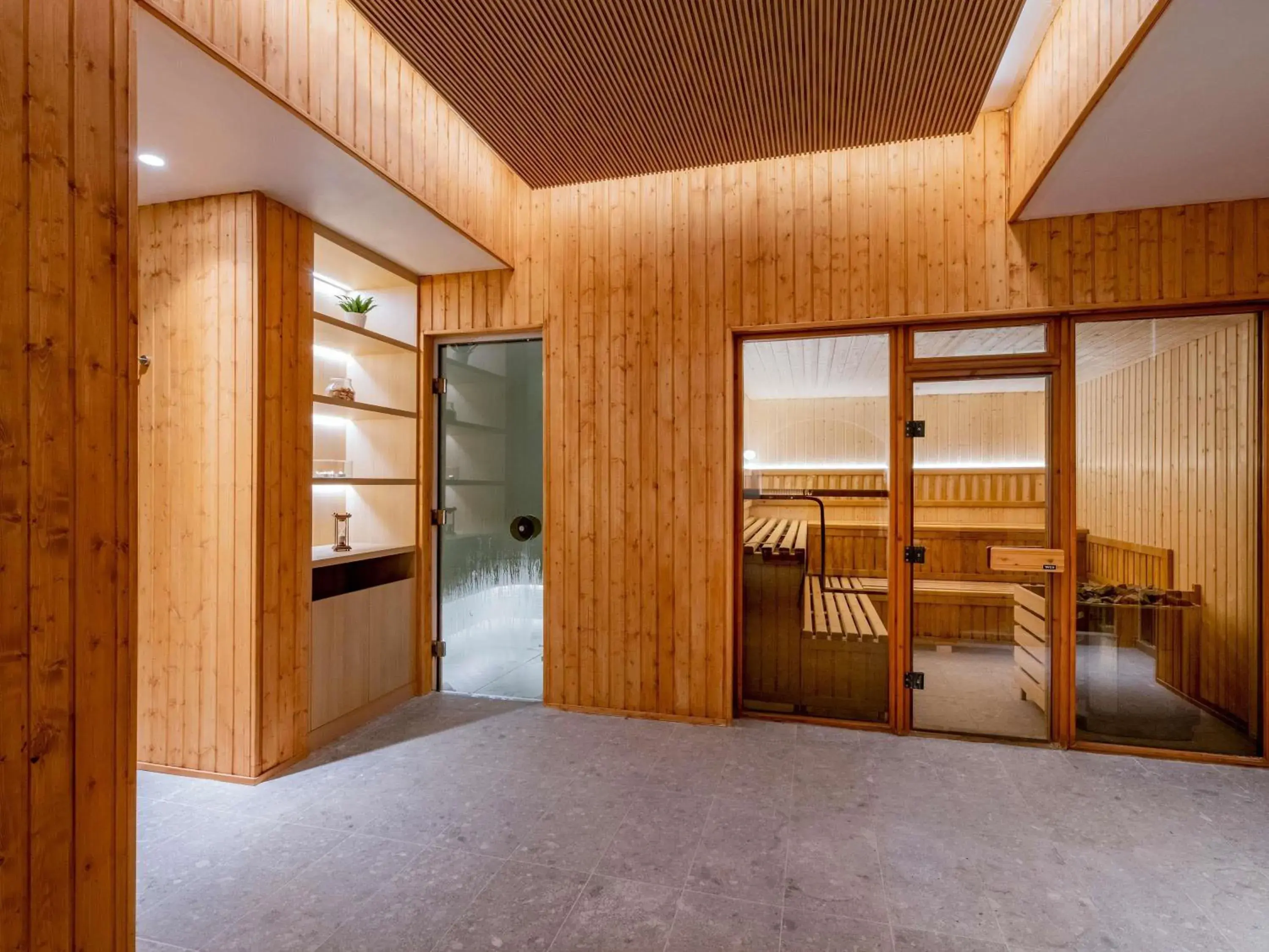 Spa and wellness centre/facilities, Bed in Maison Sofia - MGallery Spa and wellness centre/facilities, Bed in Maison Sofia - MGallery