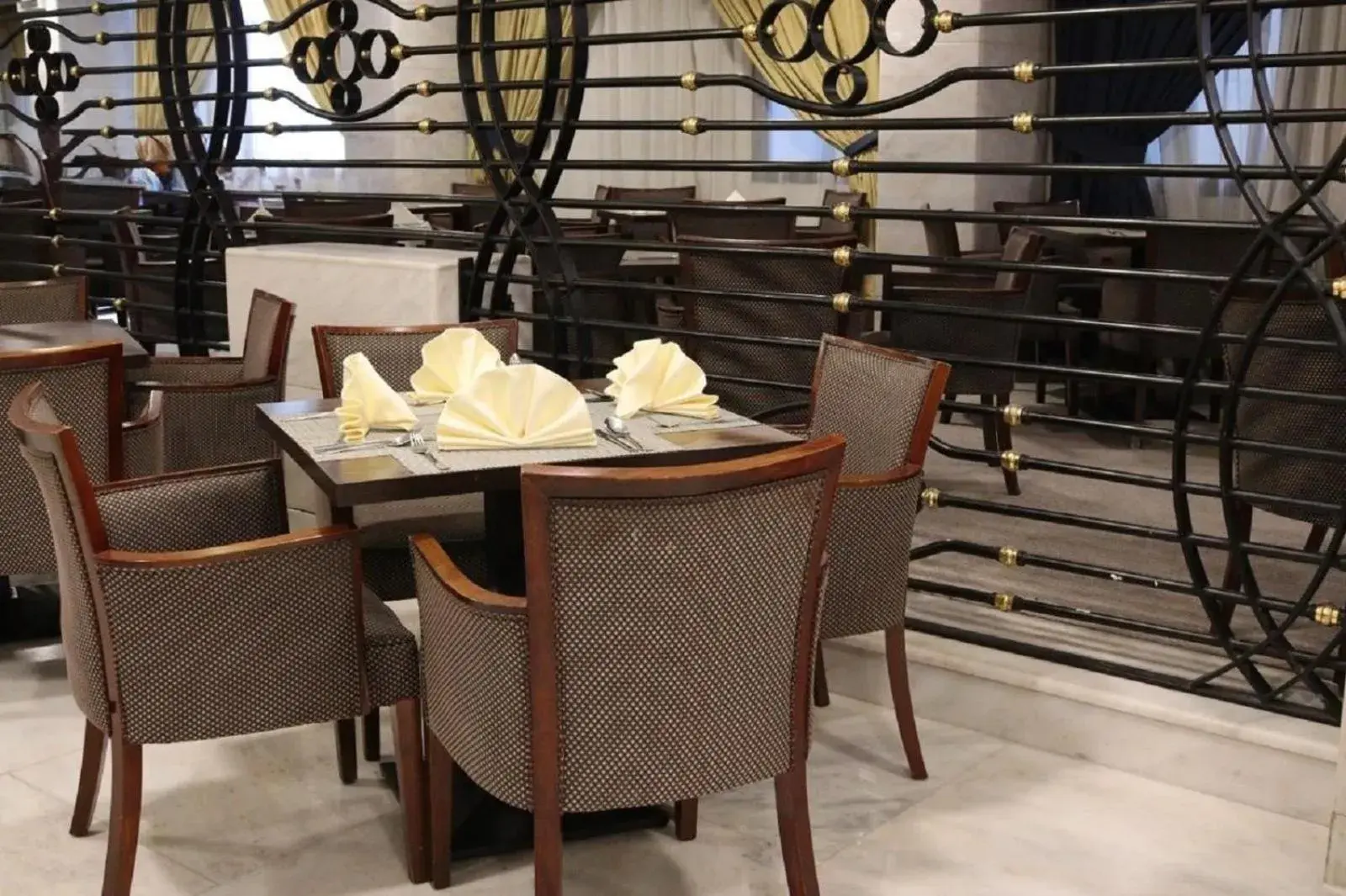 Restaurant/places to eat in Elaf Ajyad Hotel Makkah Restaurant/places to eat in Elaf Ajyad Hotel Makkah