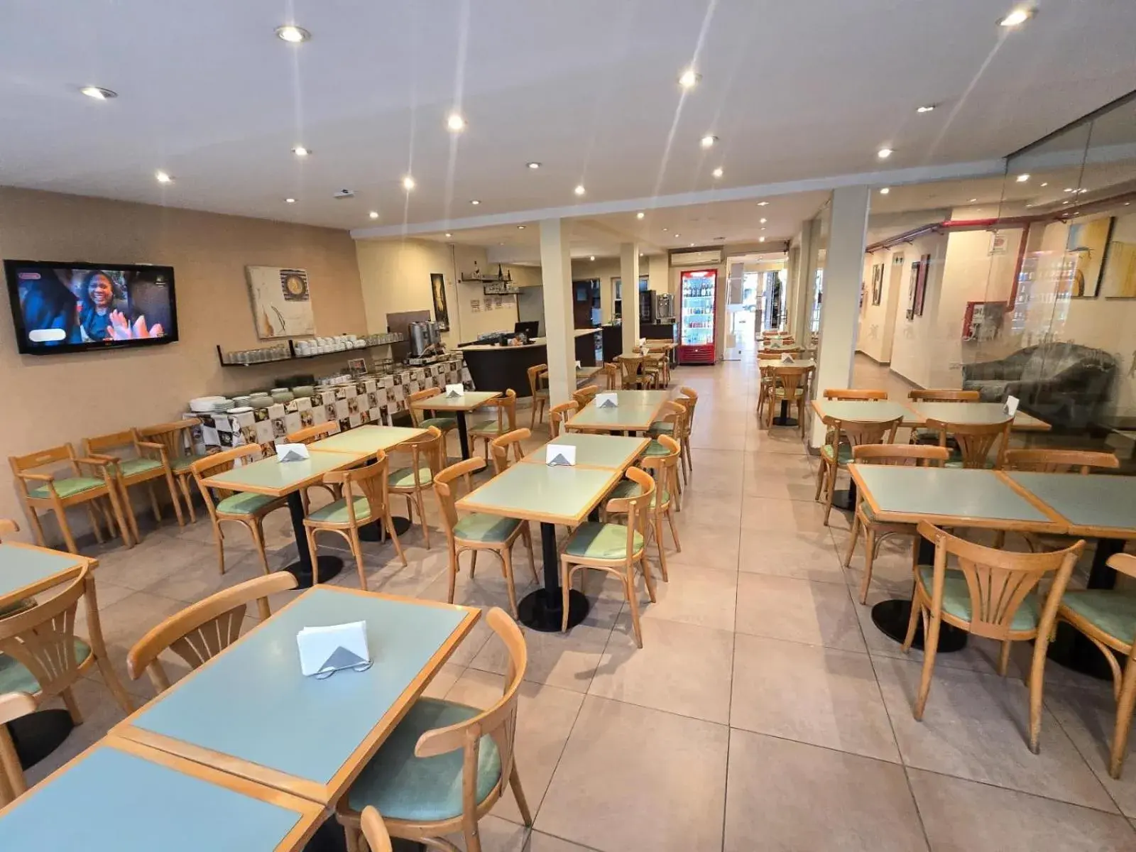 Restaurant/places to eat in Hotel Nontue Abasto Buenos Aires Restaurant/places to eat in Hotel Nontue Abasto Buenos Aires