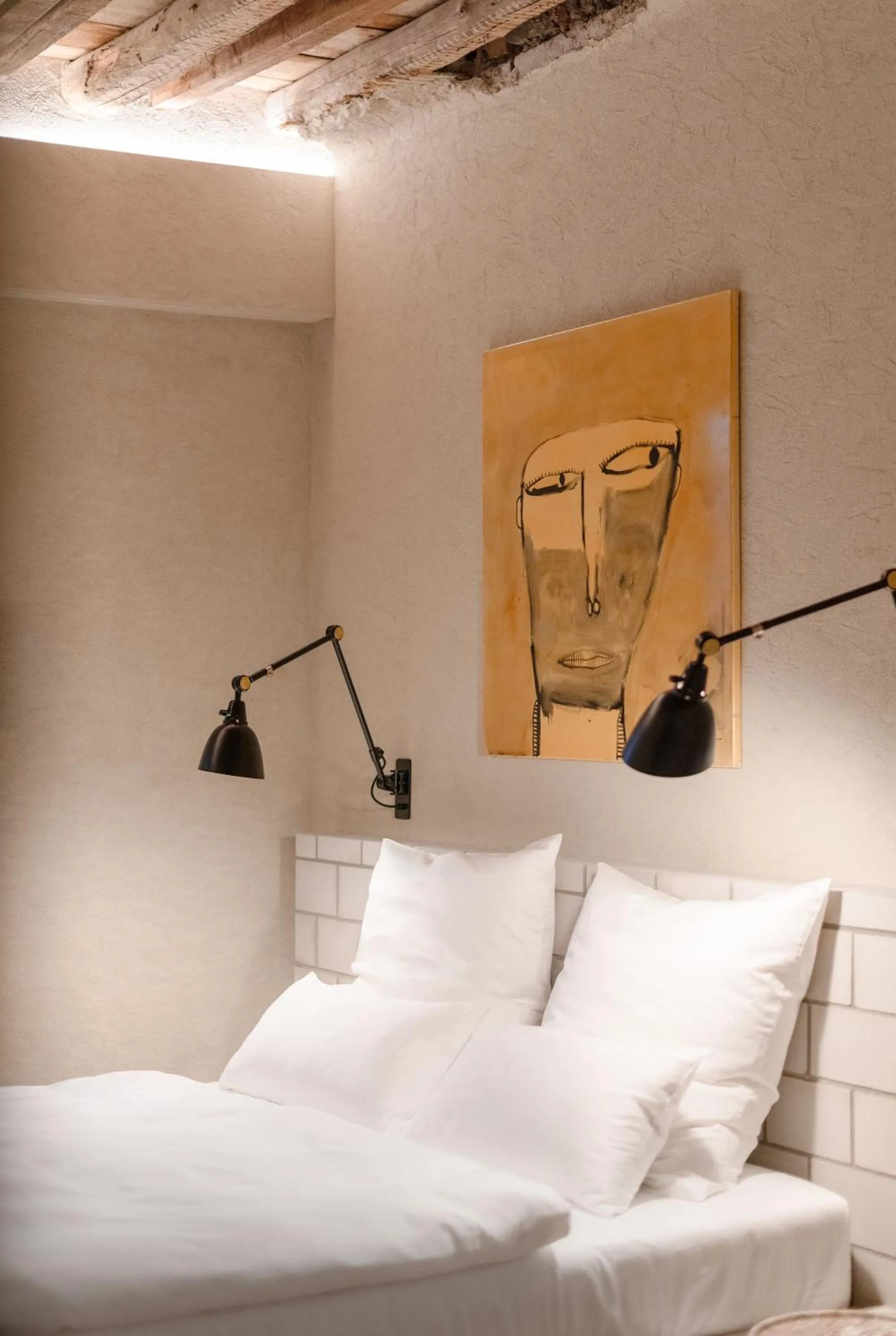 Bed in B5 Boutique & Design Hotel - Digital Check in - Adults Only