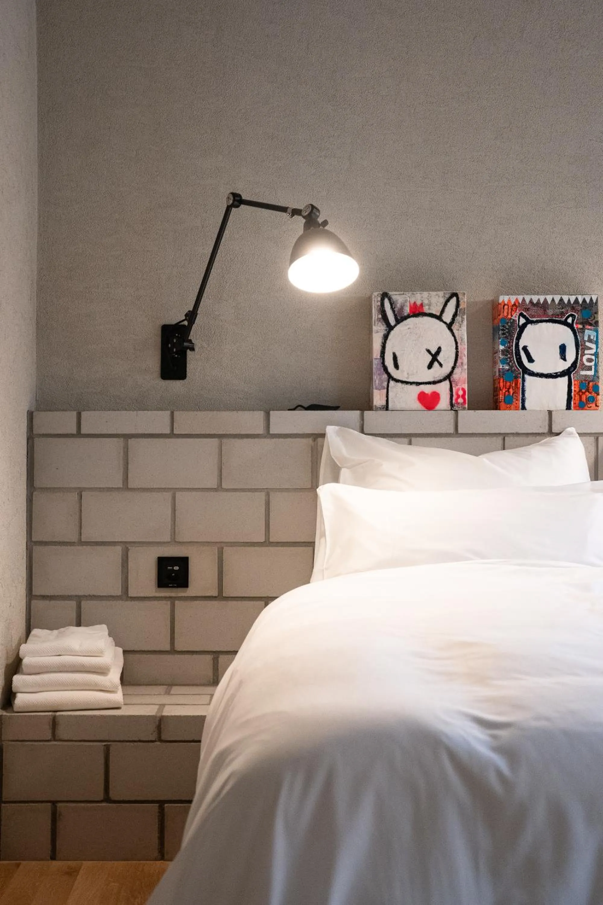 Bed in B5 Boutique & Design Hotel - Digital Check in - Adults Only