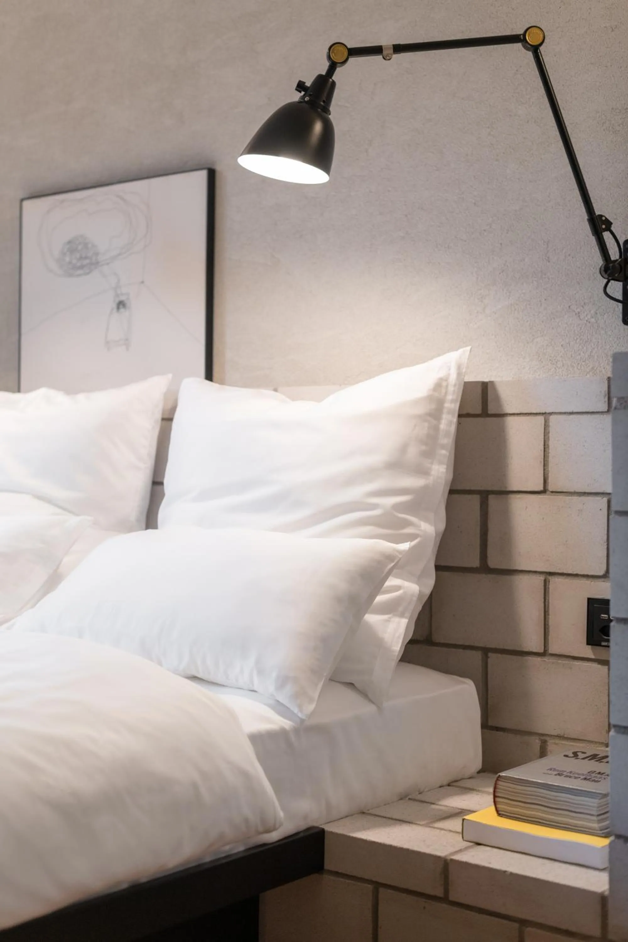 Bed in B5 Boutique & Design Hotel - Digital Check in - Adults Only