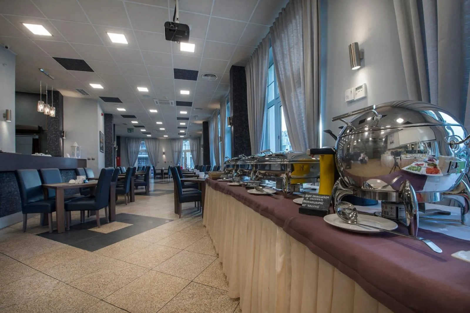 Restaurant/places to eat in Aparthotel Baltic Spa