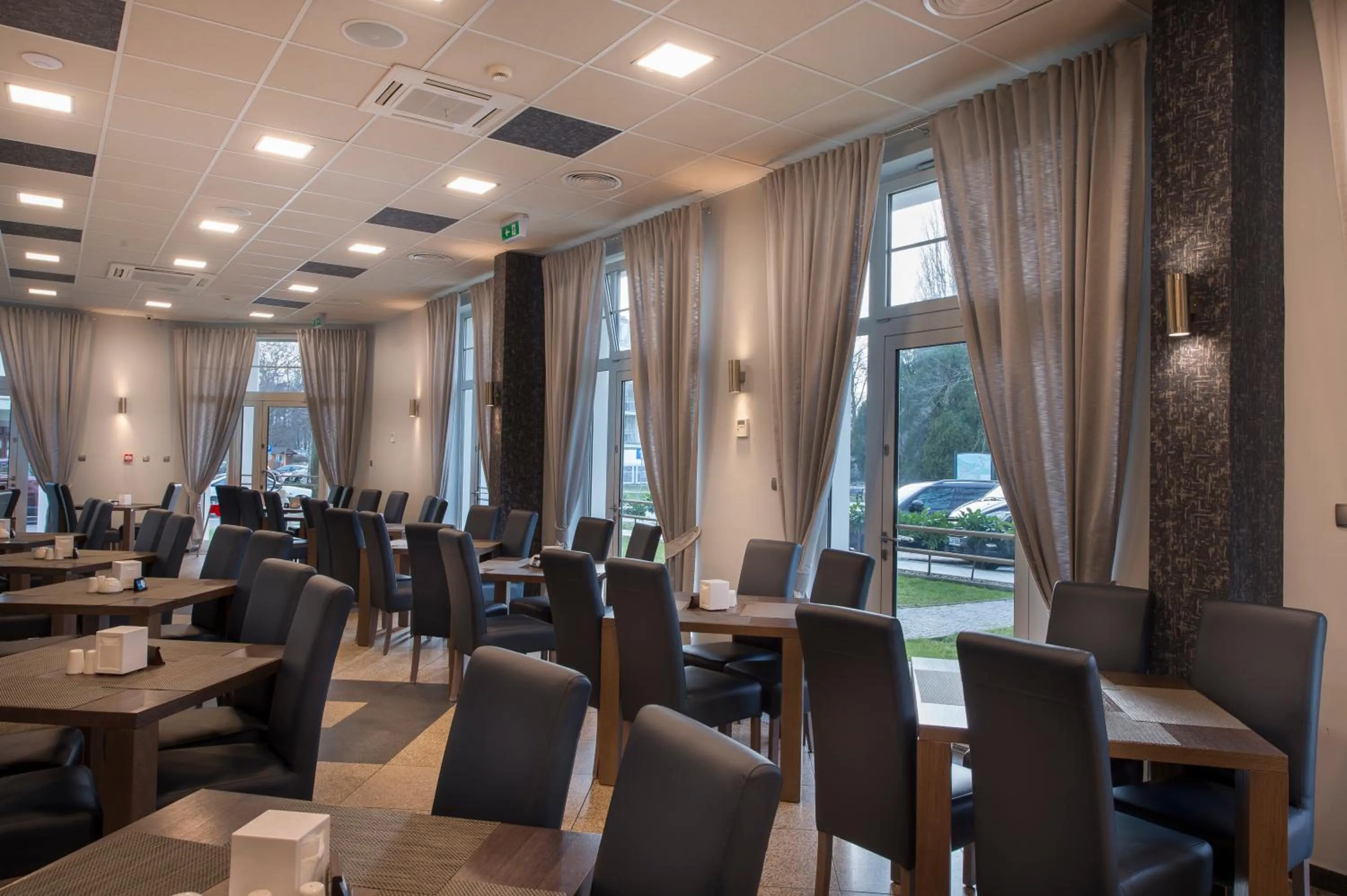Restaurant/places to eat in Aparthotel Baltic Spa