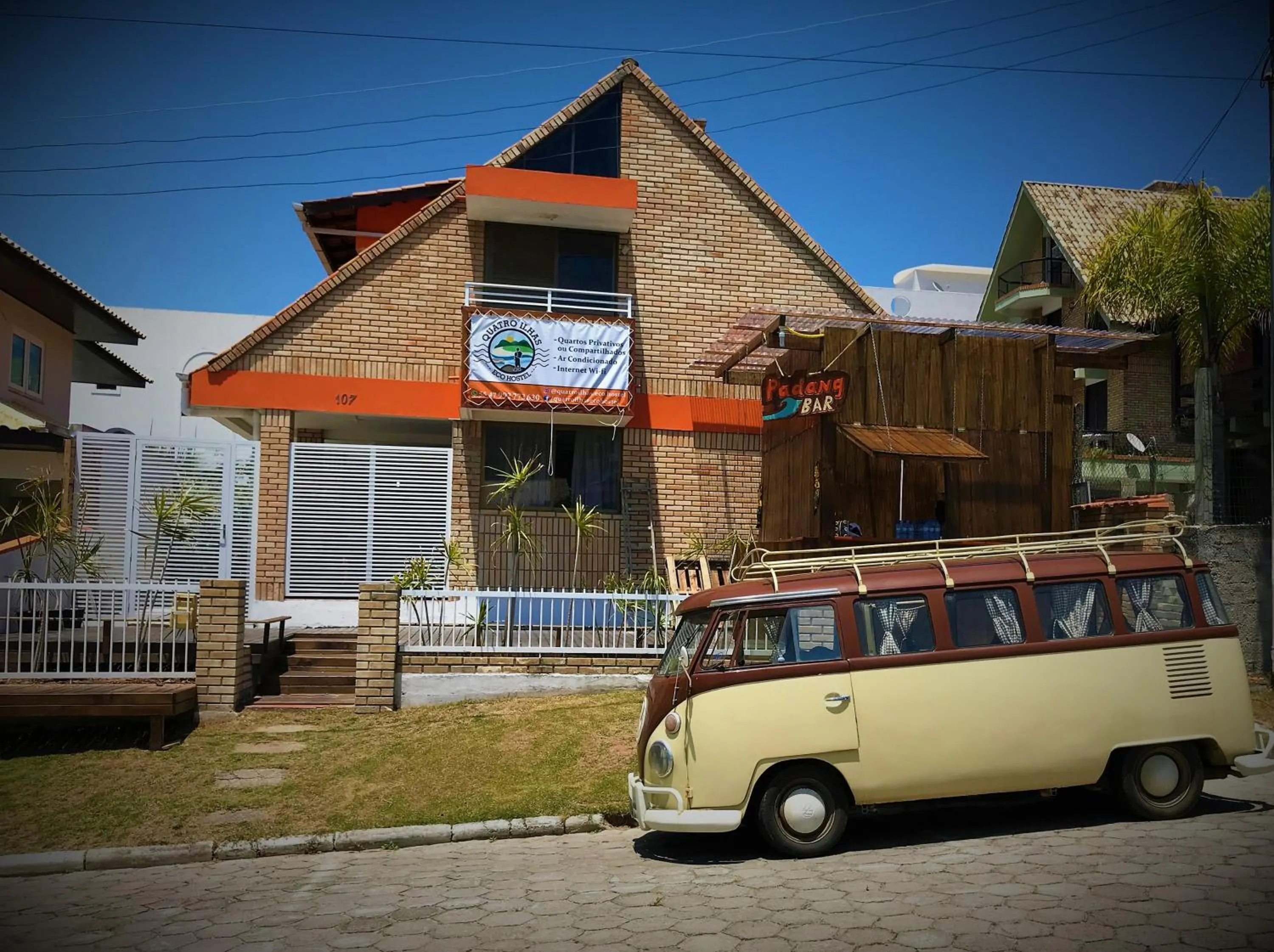 Quatro Ilhas Beach Hostel
