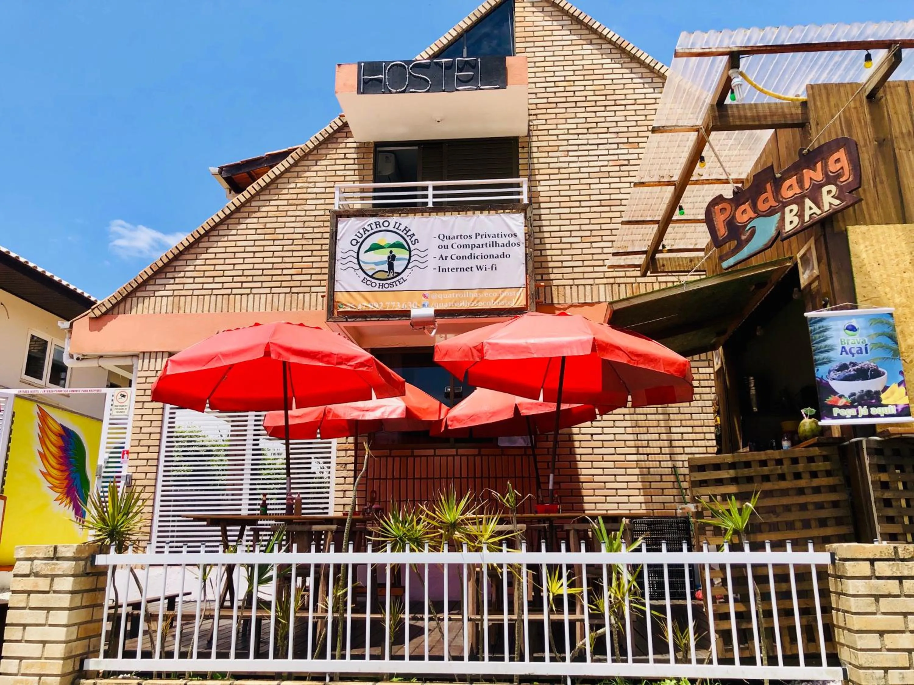 Quatro Ilhas Beach Hostel