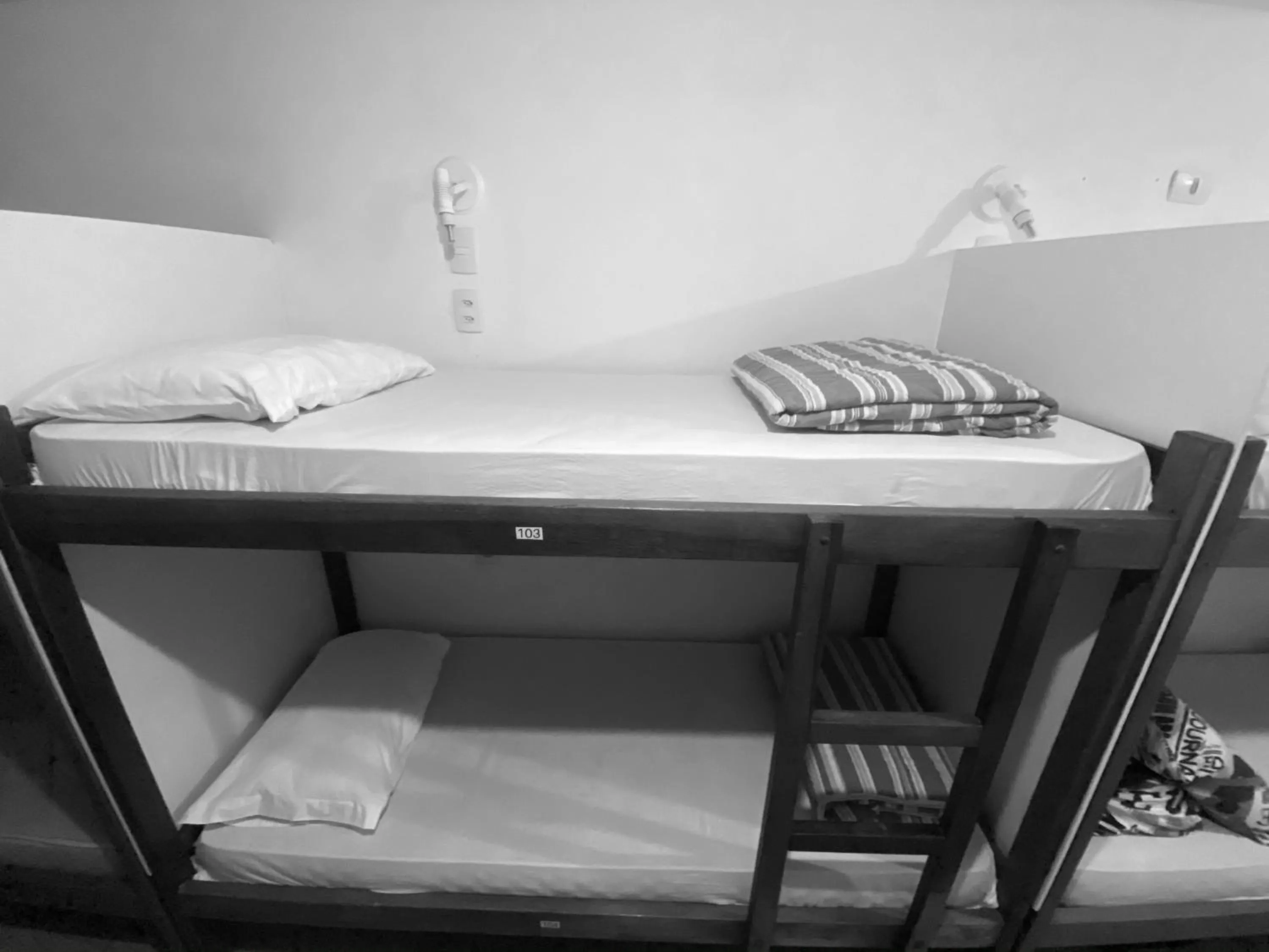 Bed in Quatro Ilhas Beach Hostel