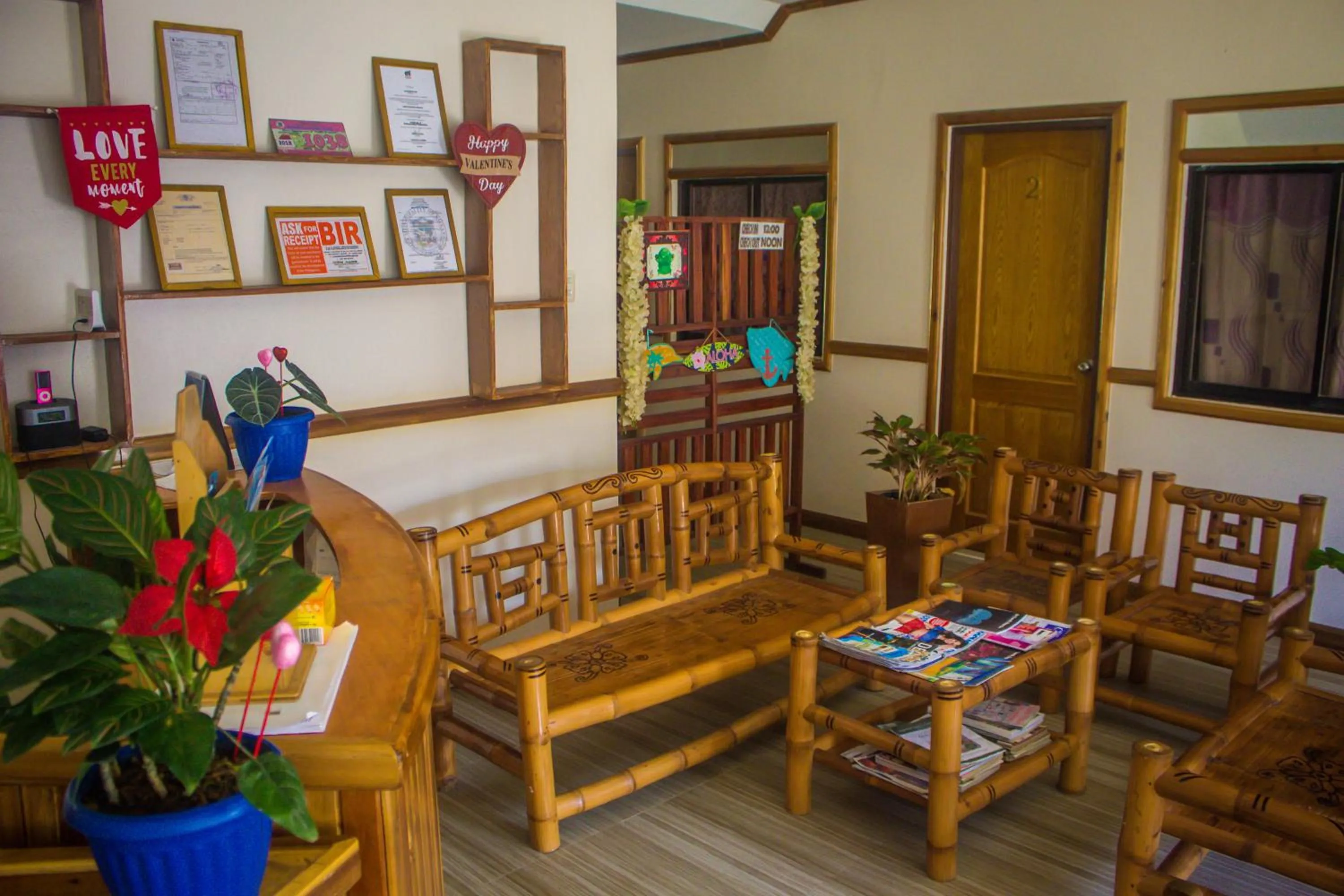 Lobby or reception in Ocean Manor Inn