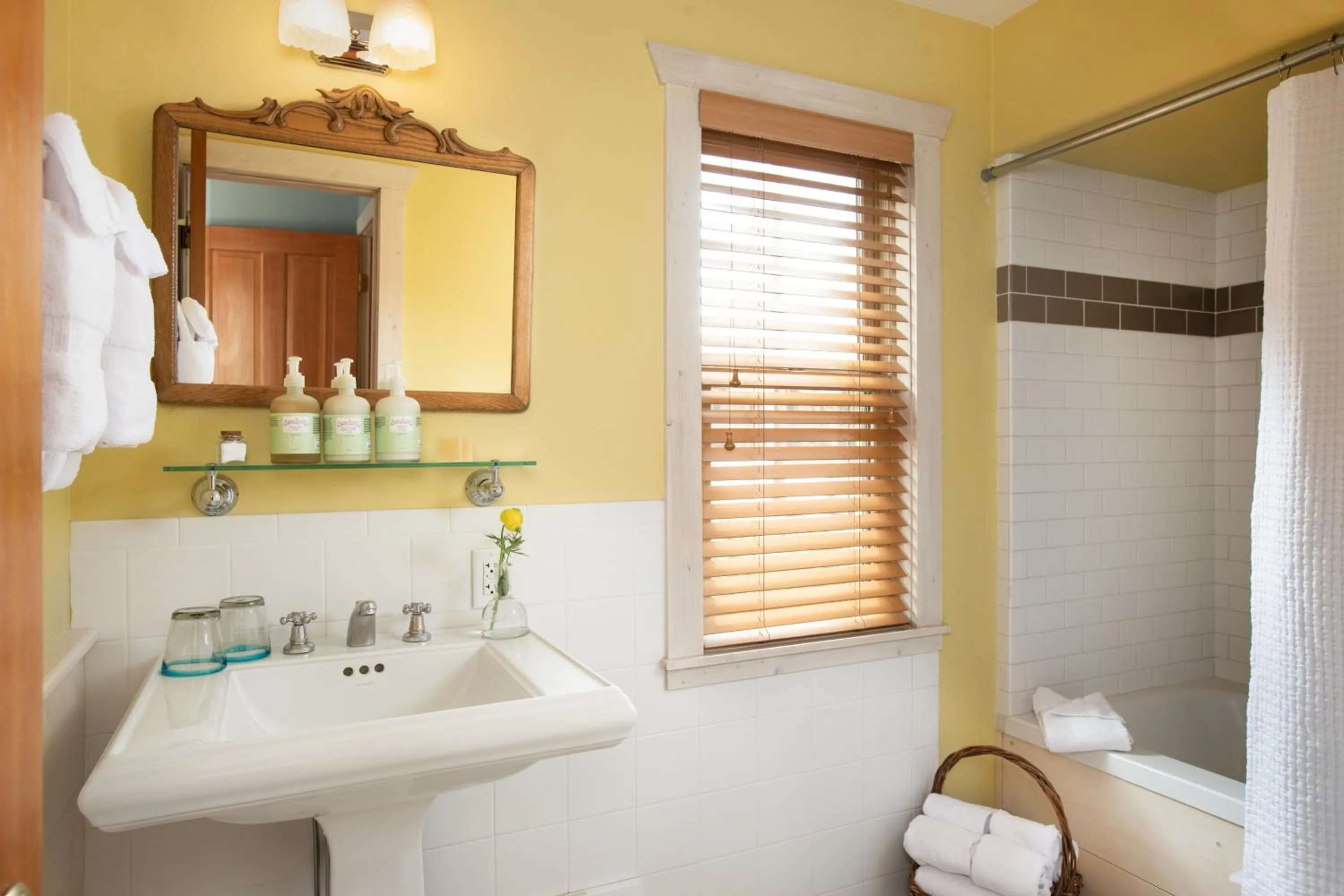 Shower in The Alpine House