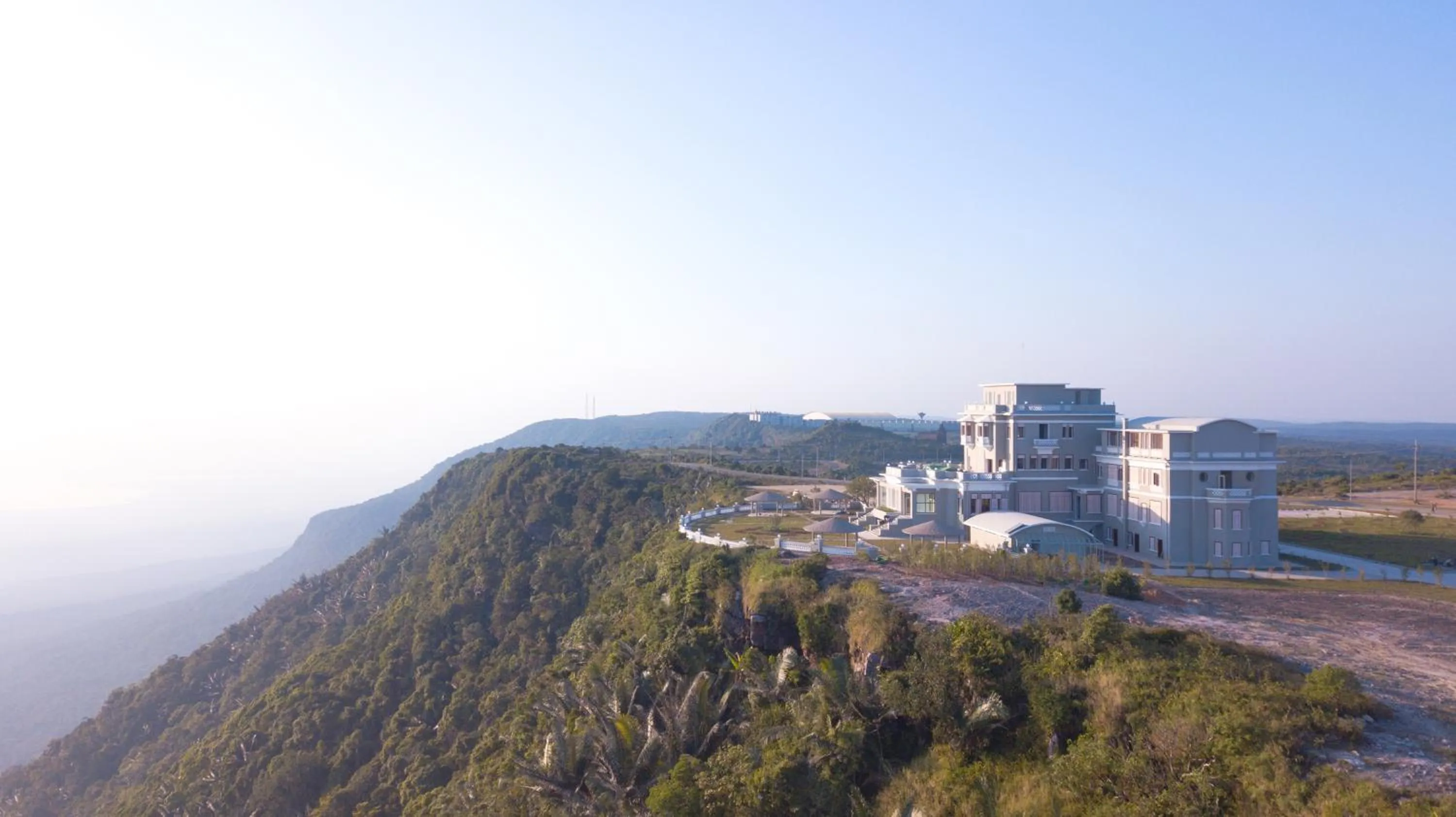 Mountain view in Le Bokor Palace