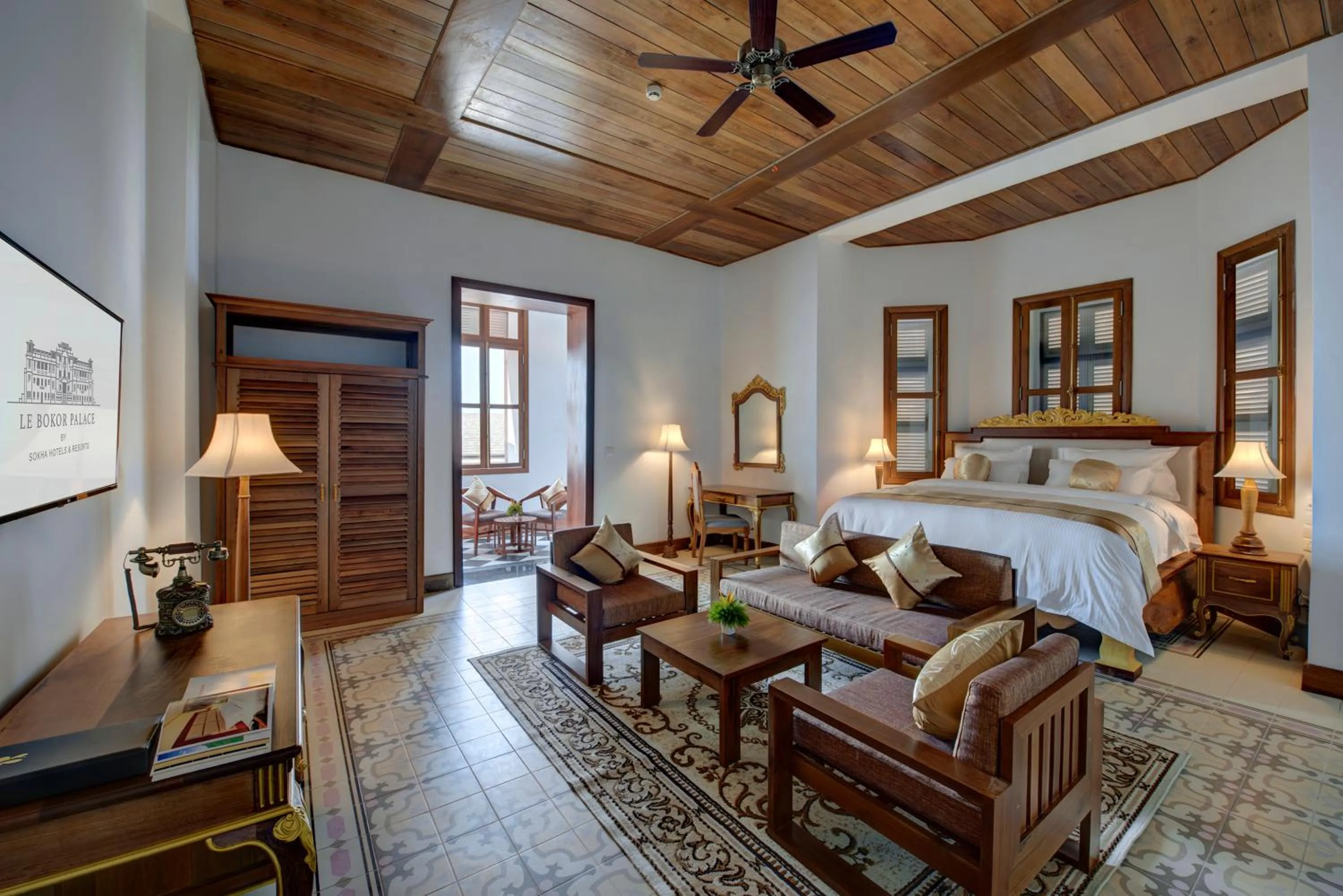 Bedroom in Le Bokor Palace