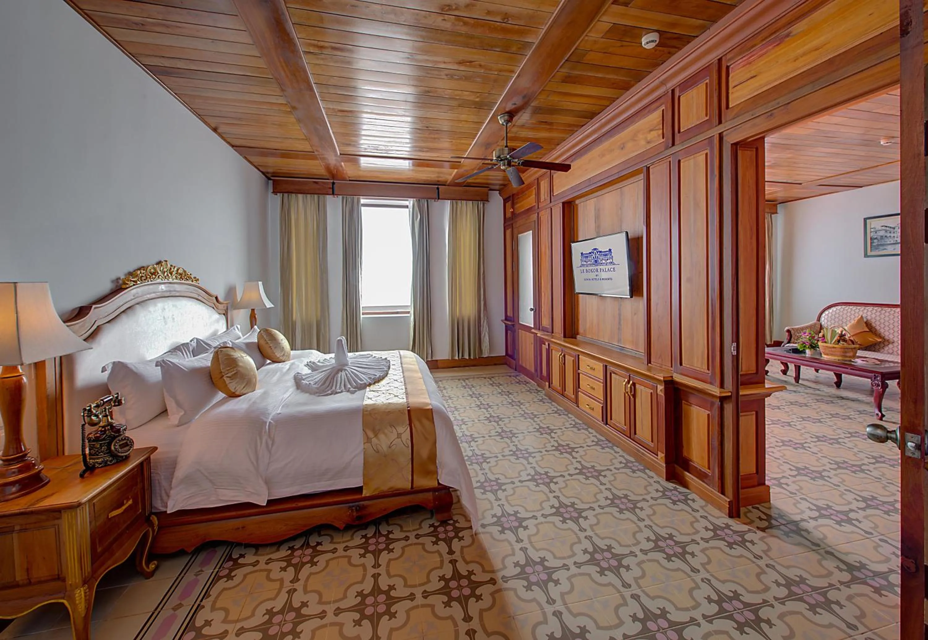 Bedroom in Le Bokor Palace