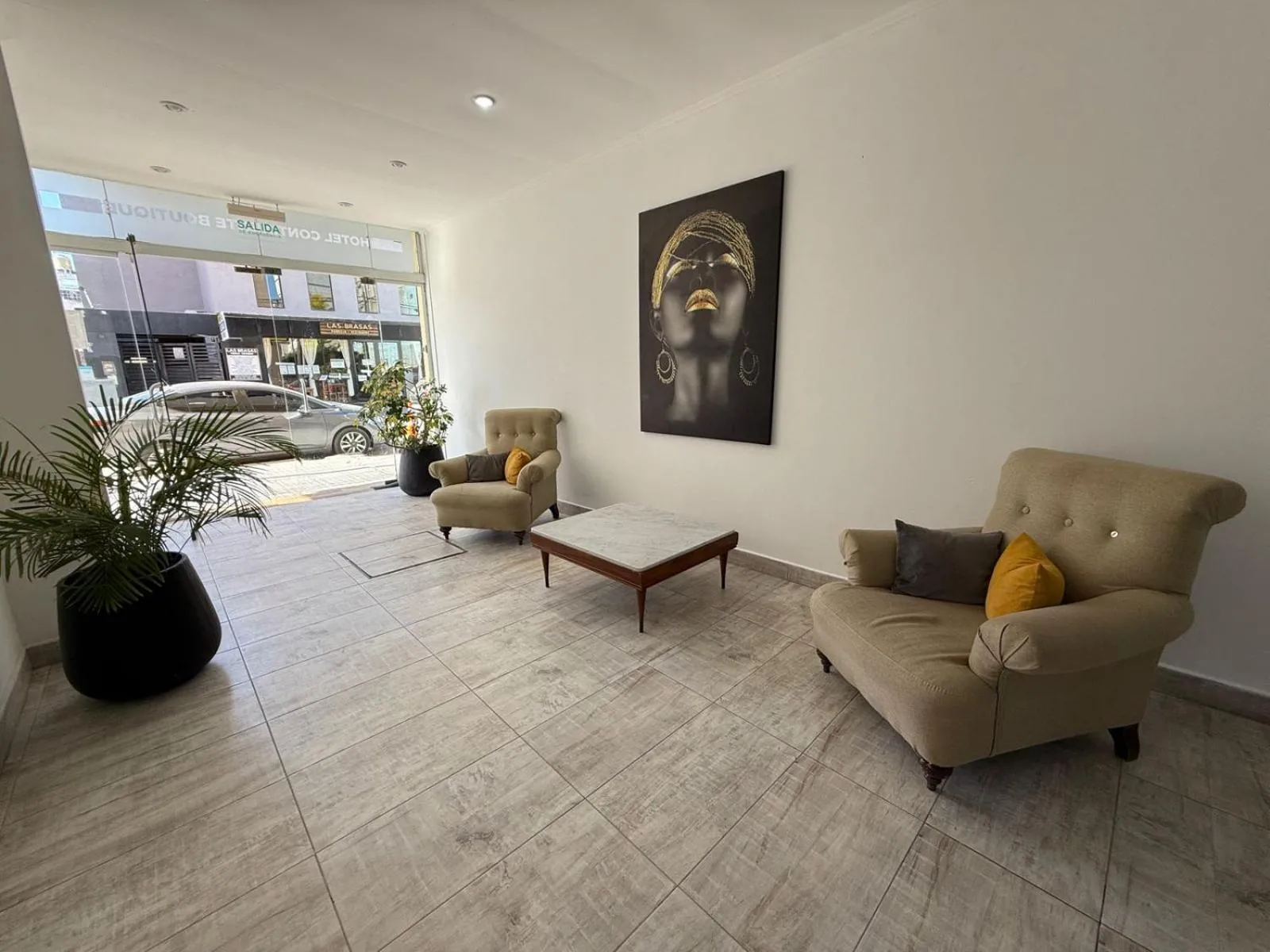 Continente Boutique