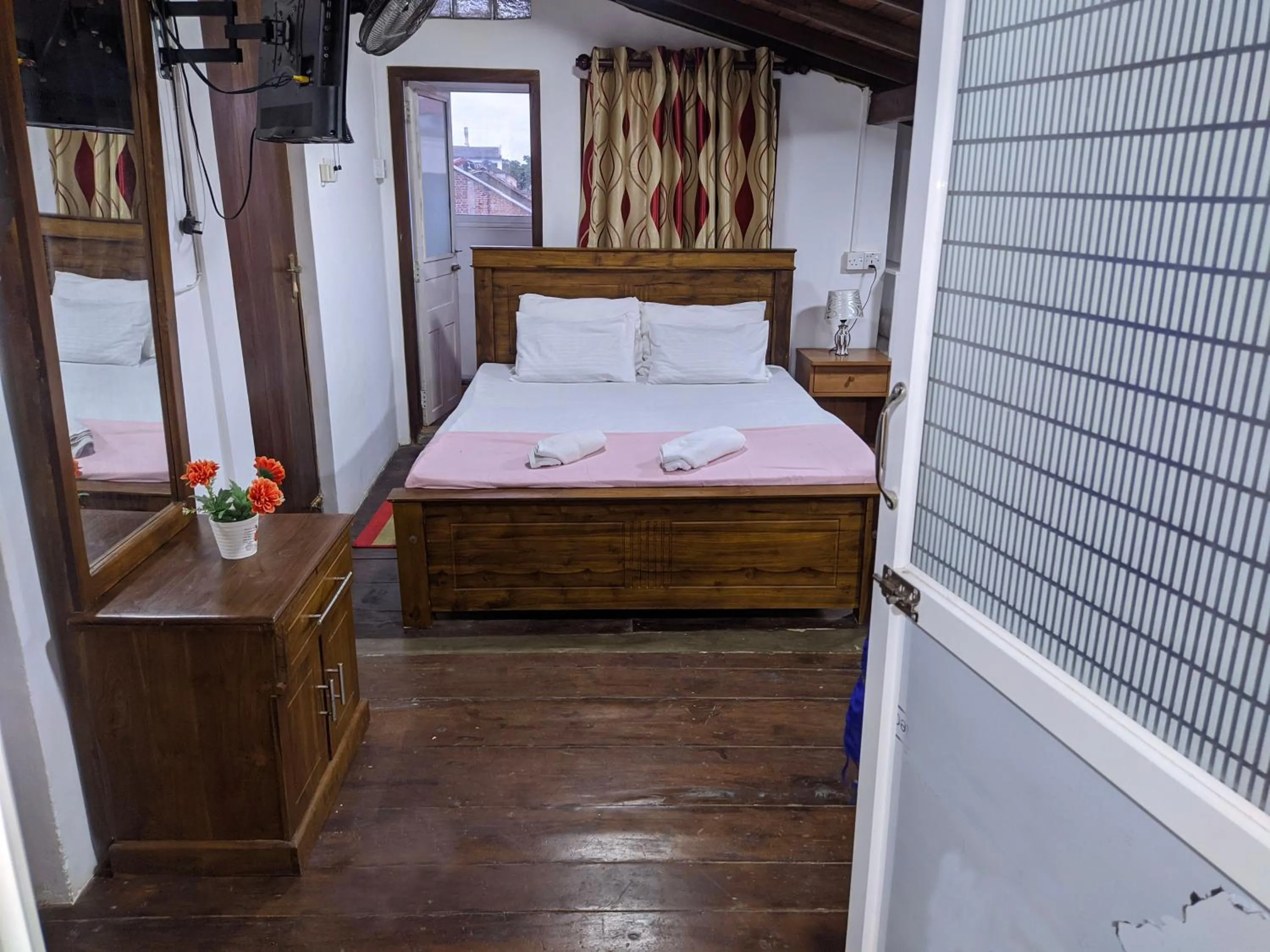 Bedroom, Bed in Lighthouse Guest