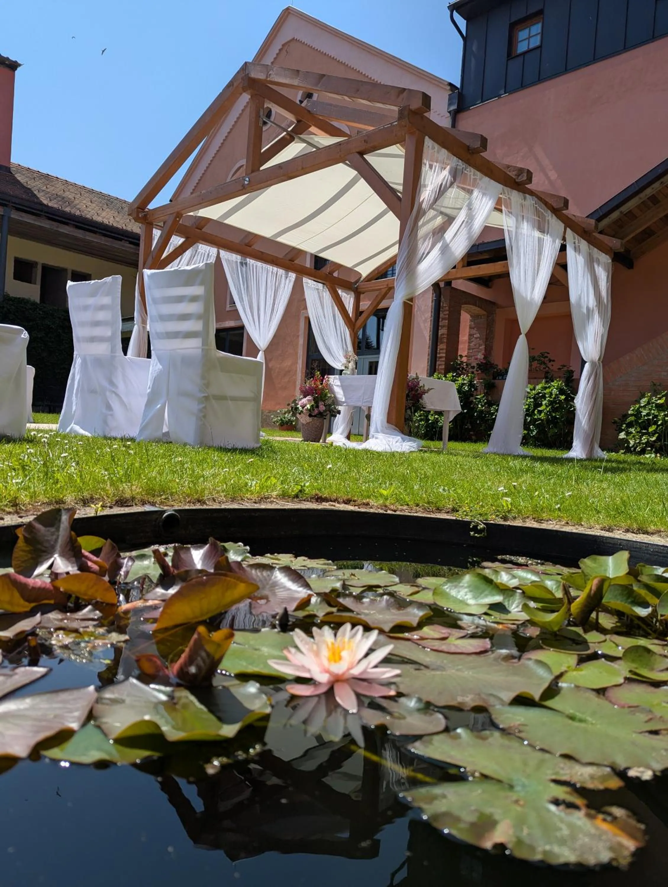 wedding in Hotel Antoň