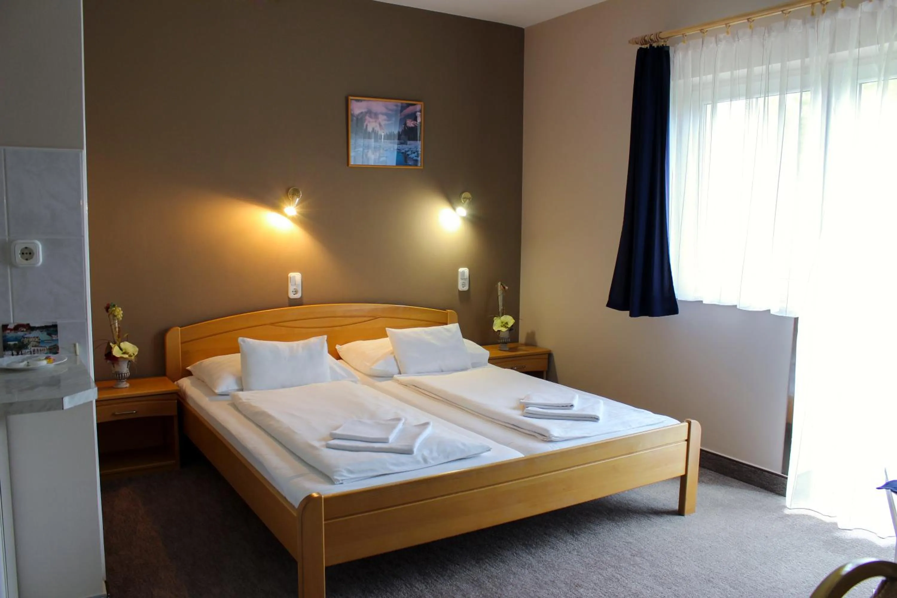 Lídia Hotel