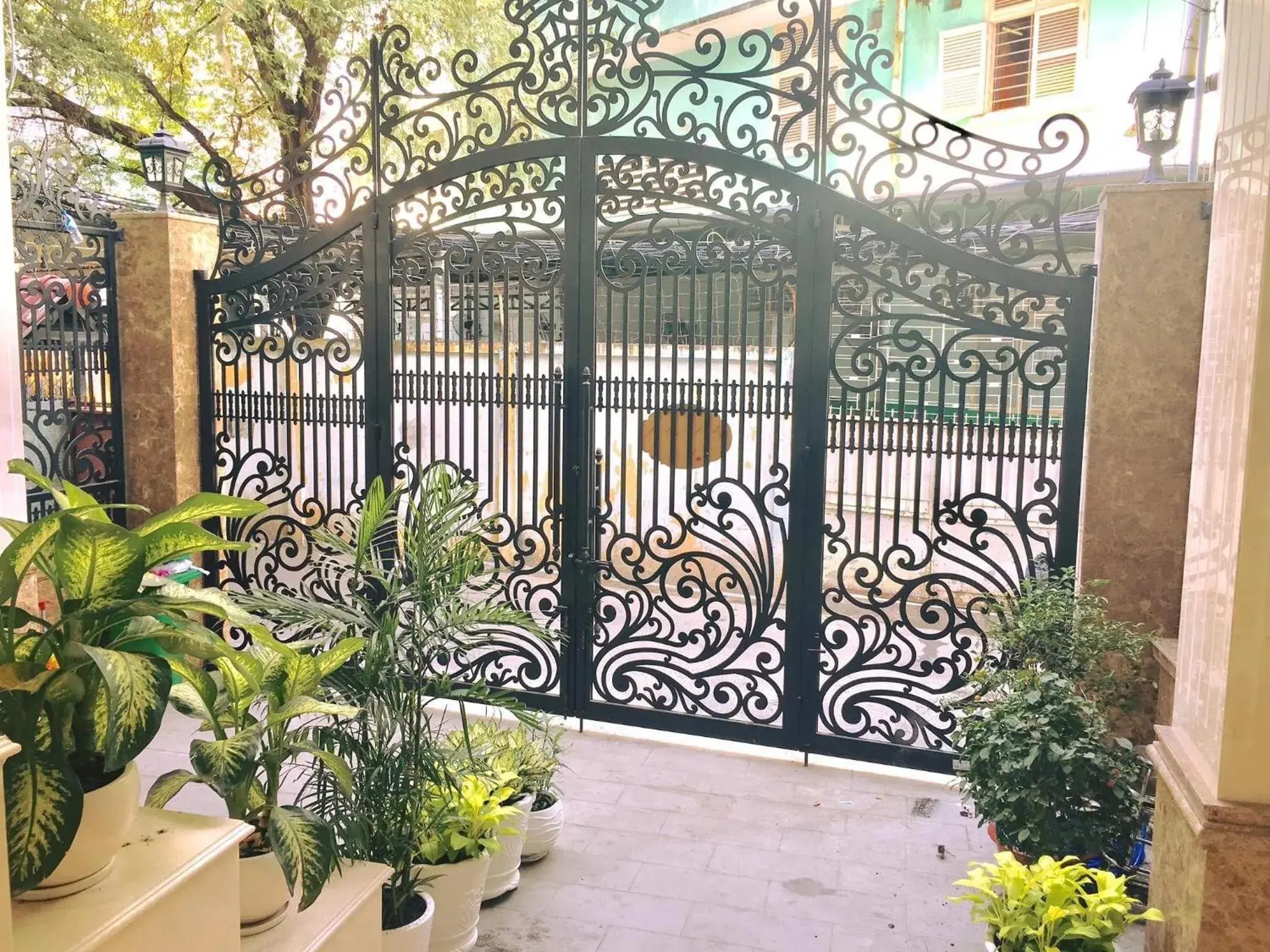 Deluxe Apartment in Tropical House Deluxe Apartment in Tropical House