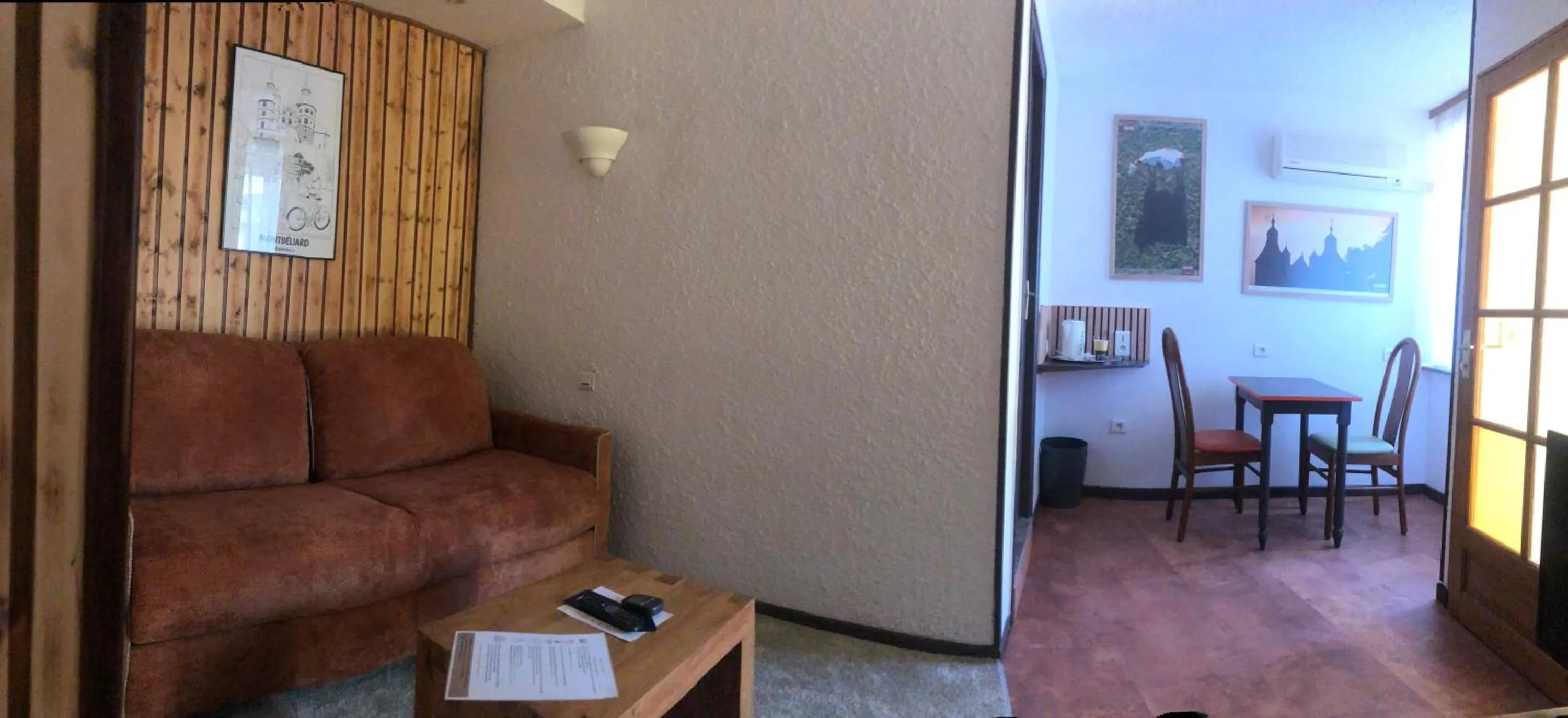 Photo of the whole room in Les Tilleuls Montbeliard Sud Audincourt