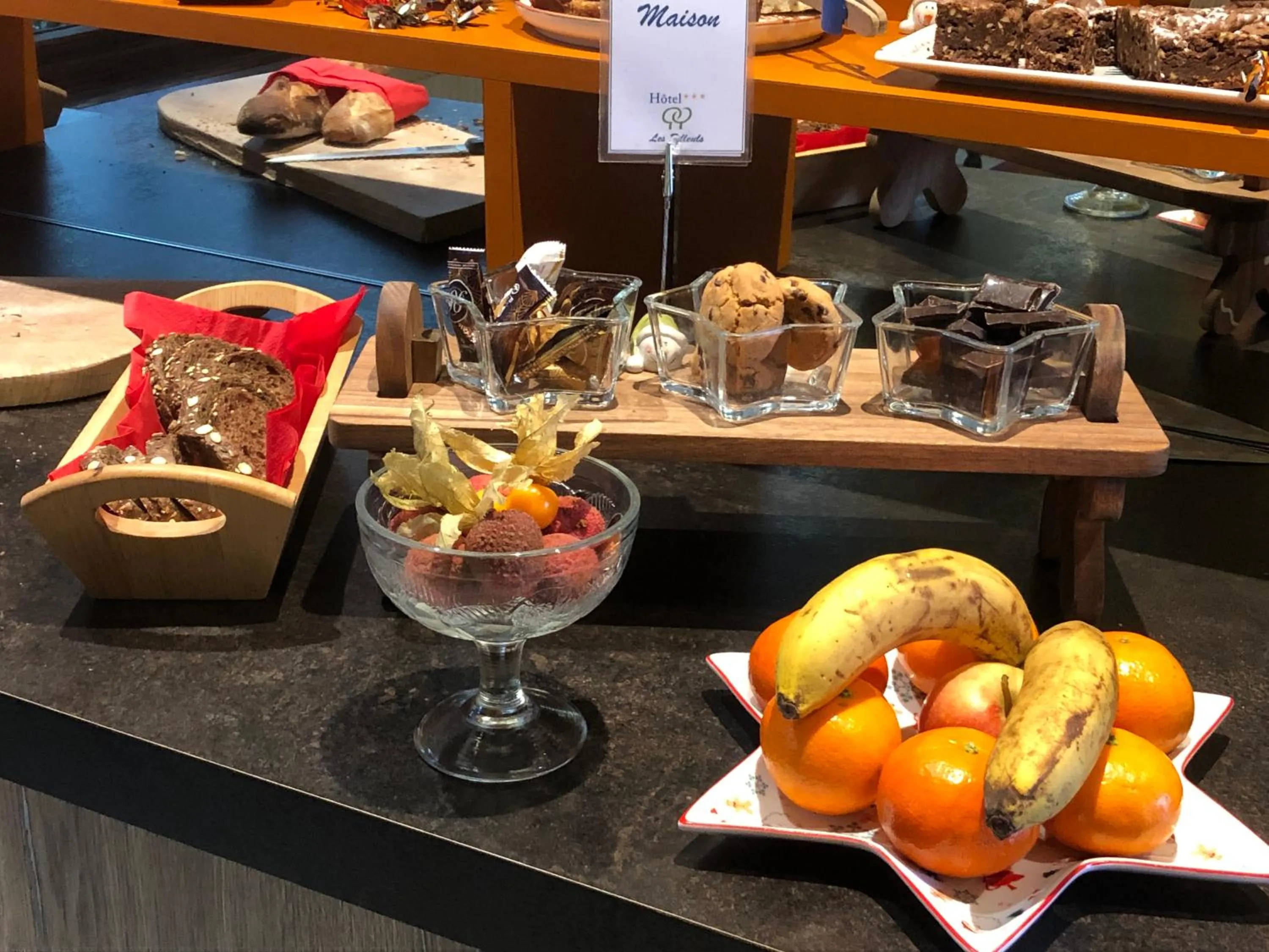 Buffet breakfast in Les Tilleuls Montbeliard Sud Audincourt