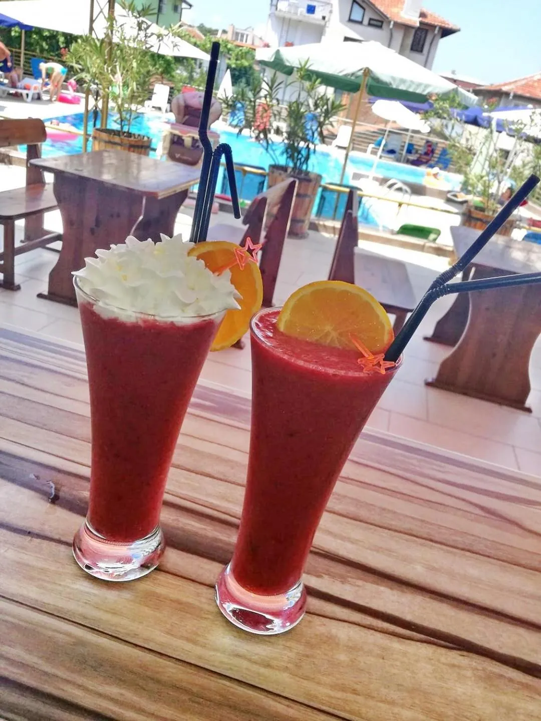 Restaurant/places to eat in Hotel Onyx