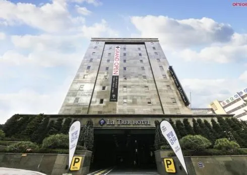 Property building in Uijeongbu Latree Hotel