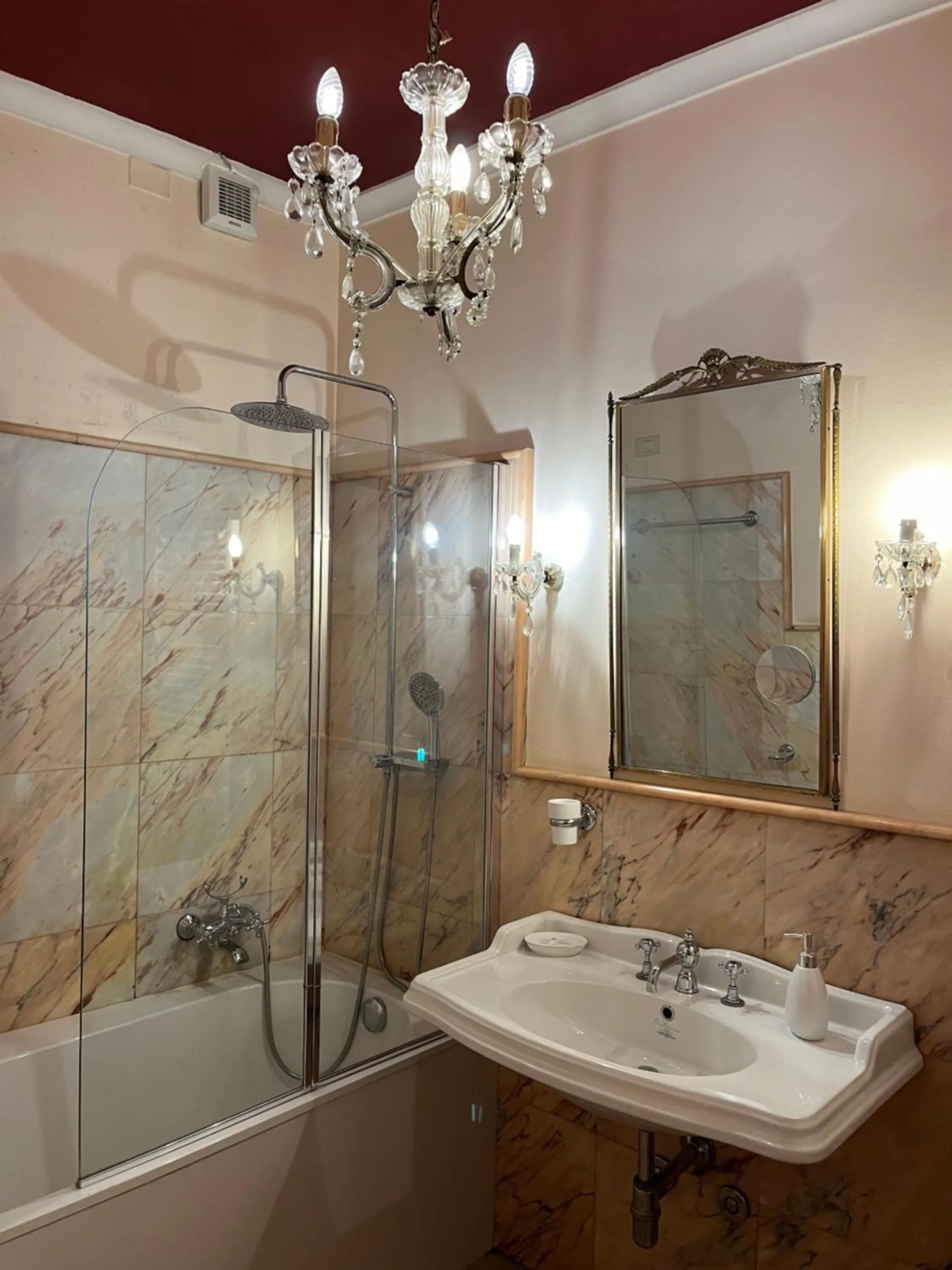 Bath in Residenza San Faustino