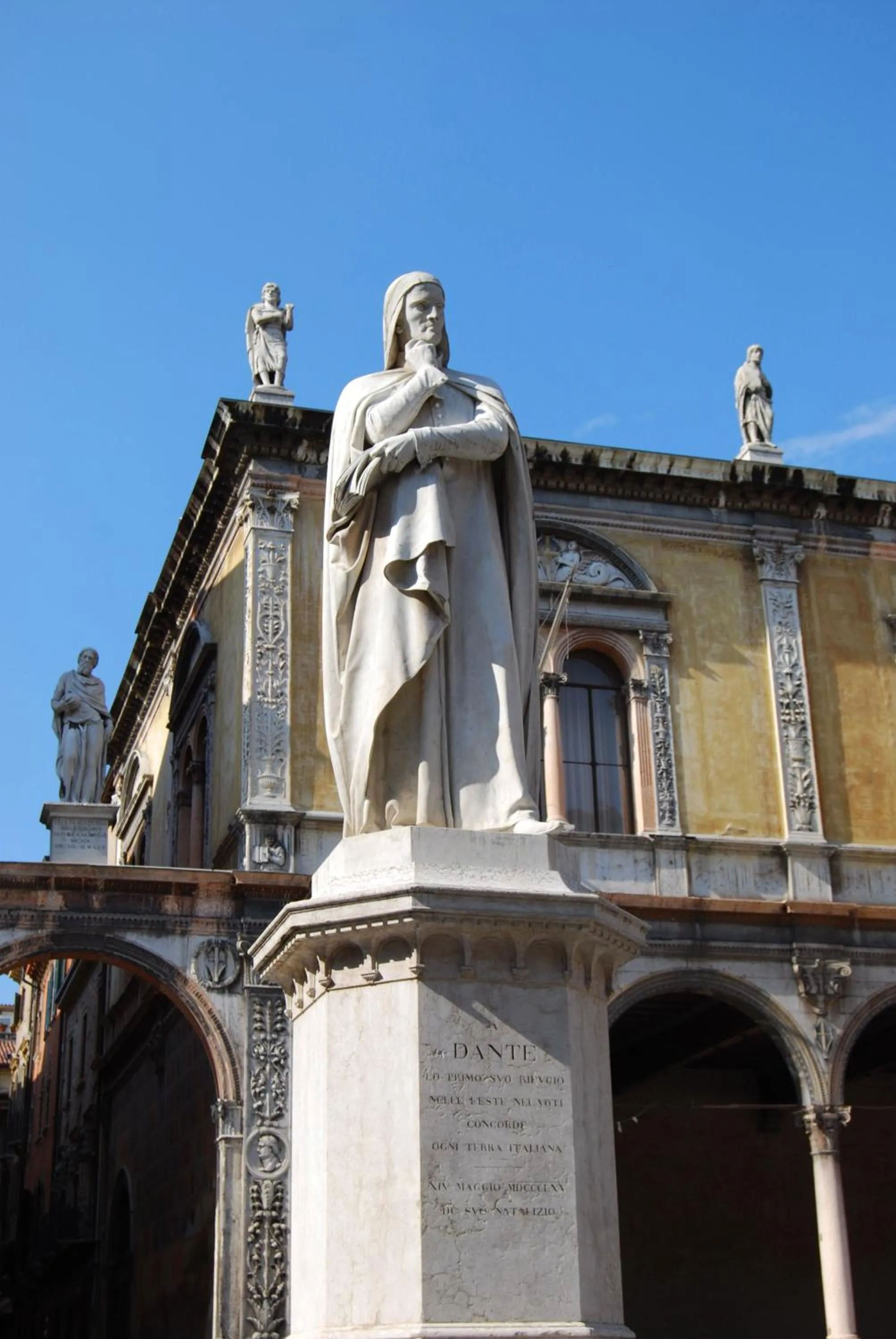Neighbourhood in Residenza San Faustino