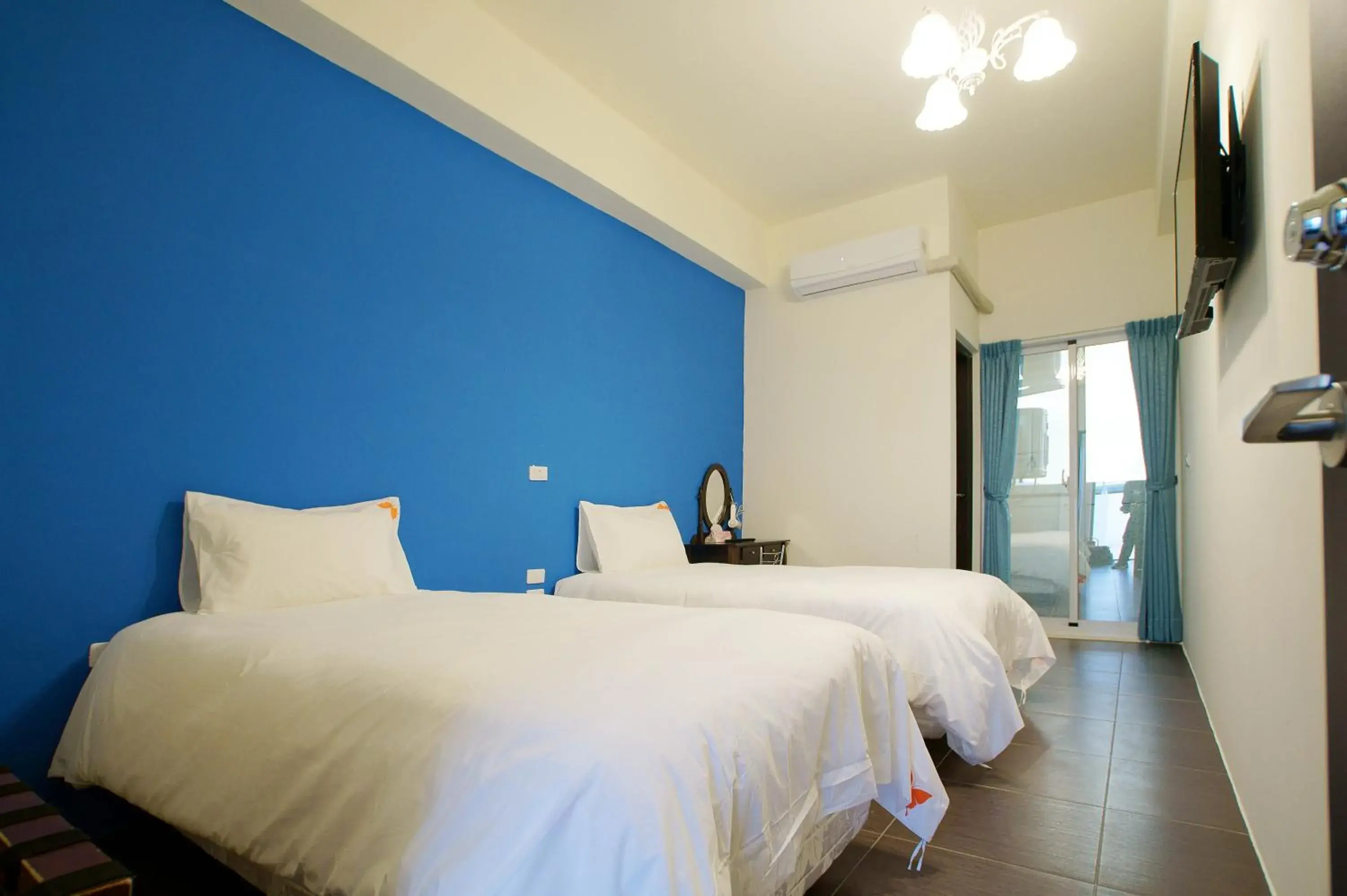 Twin Room with Balcony in Trip Village-Hulk's Homestay Twin Room with Balcony in Trip Village-Hulk's Homestay