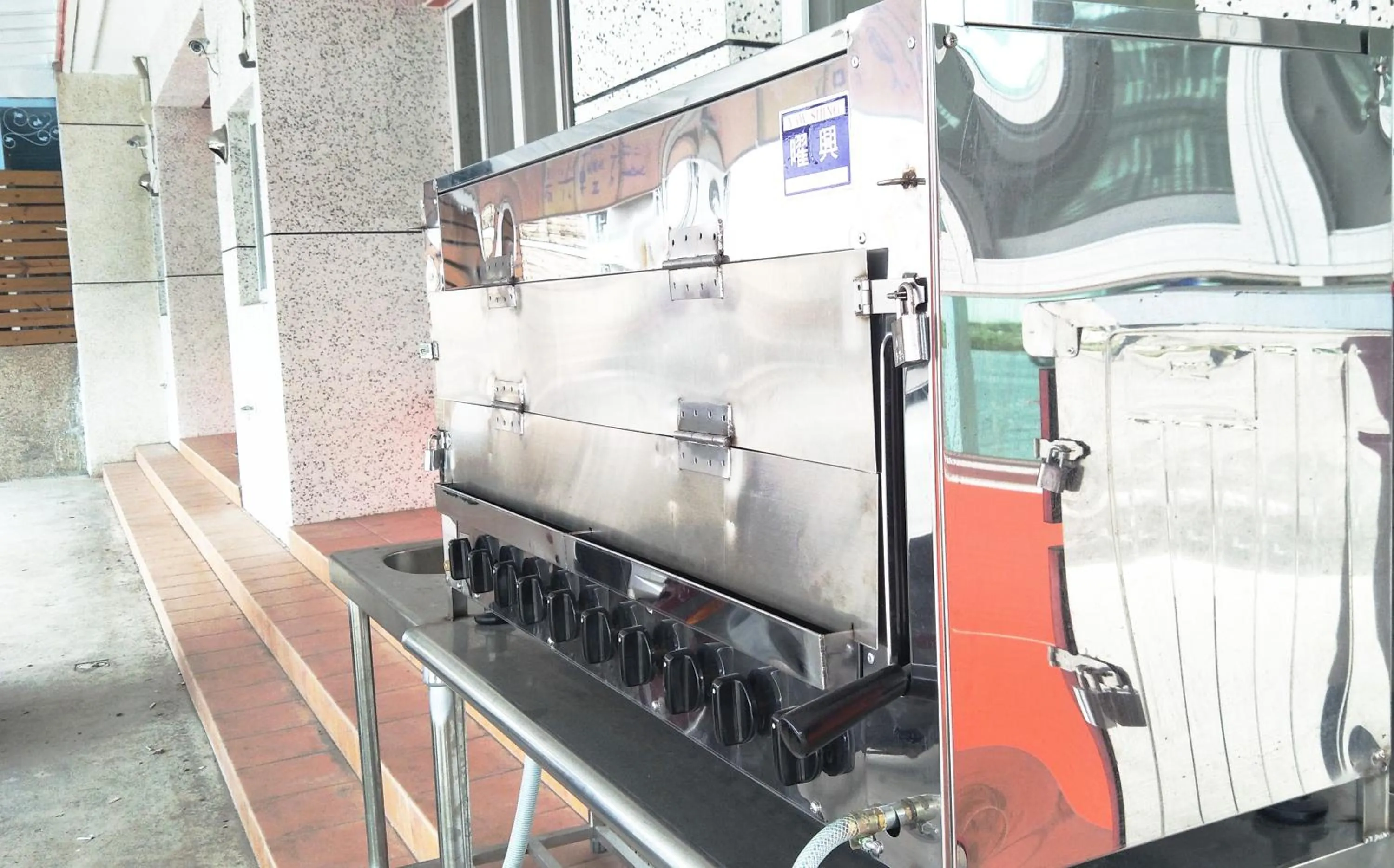 BBQ facilities in Trip Village-Hulk's Homestay