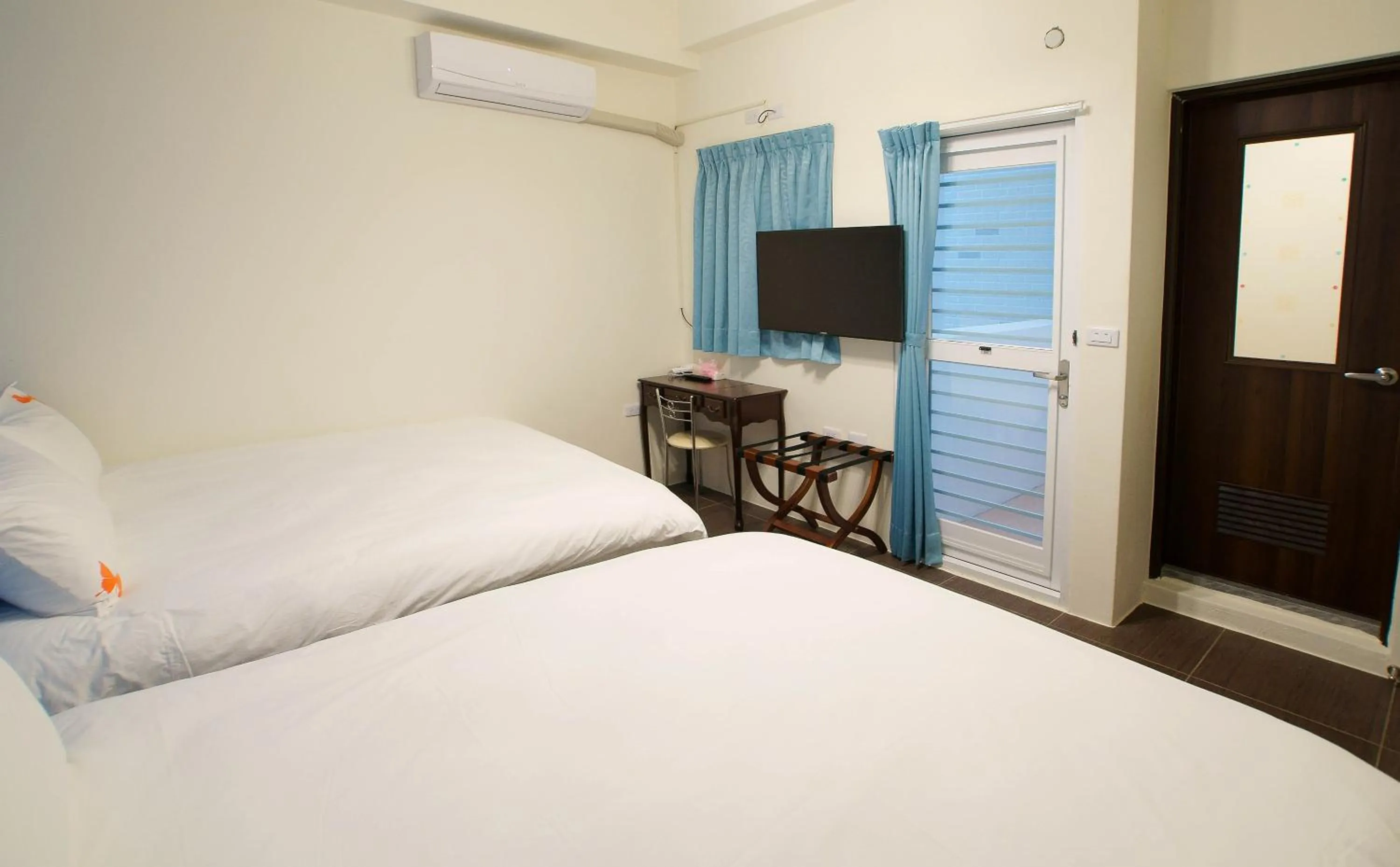 Bedroom, Bed in Trip Village-Hulk's Homestay