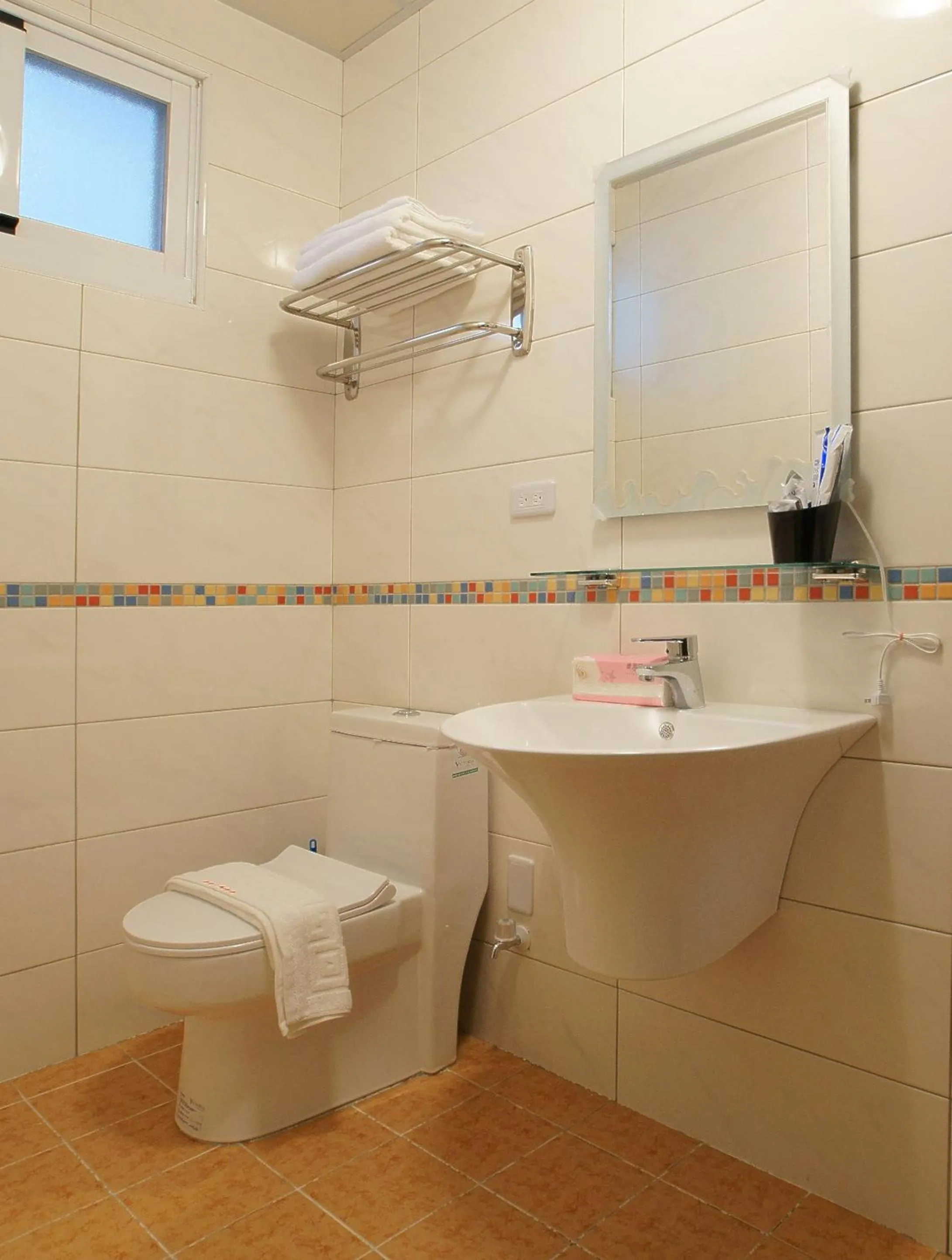 Toilet in Trip Village-Hulk's Homestay