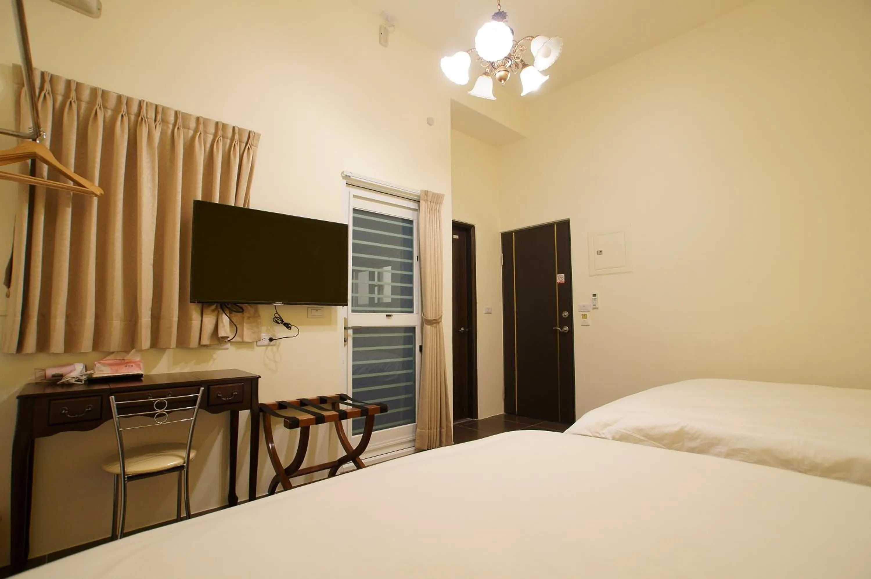 Bed in Trip Village-Sunshine Light Travel