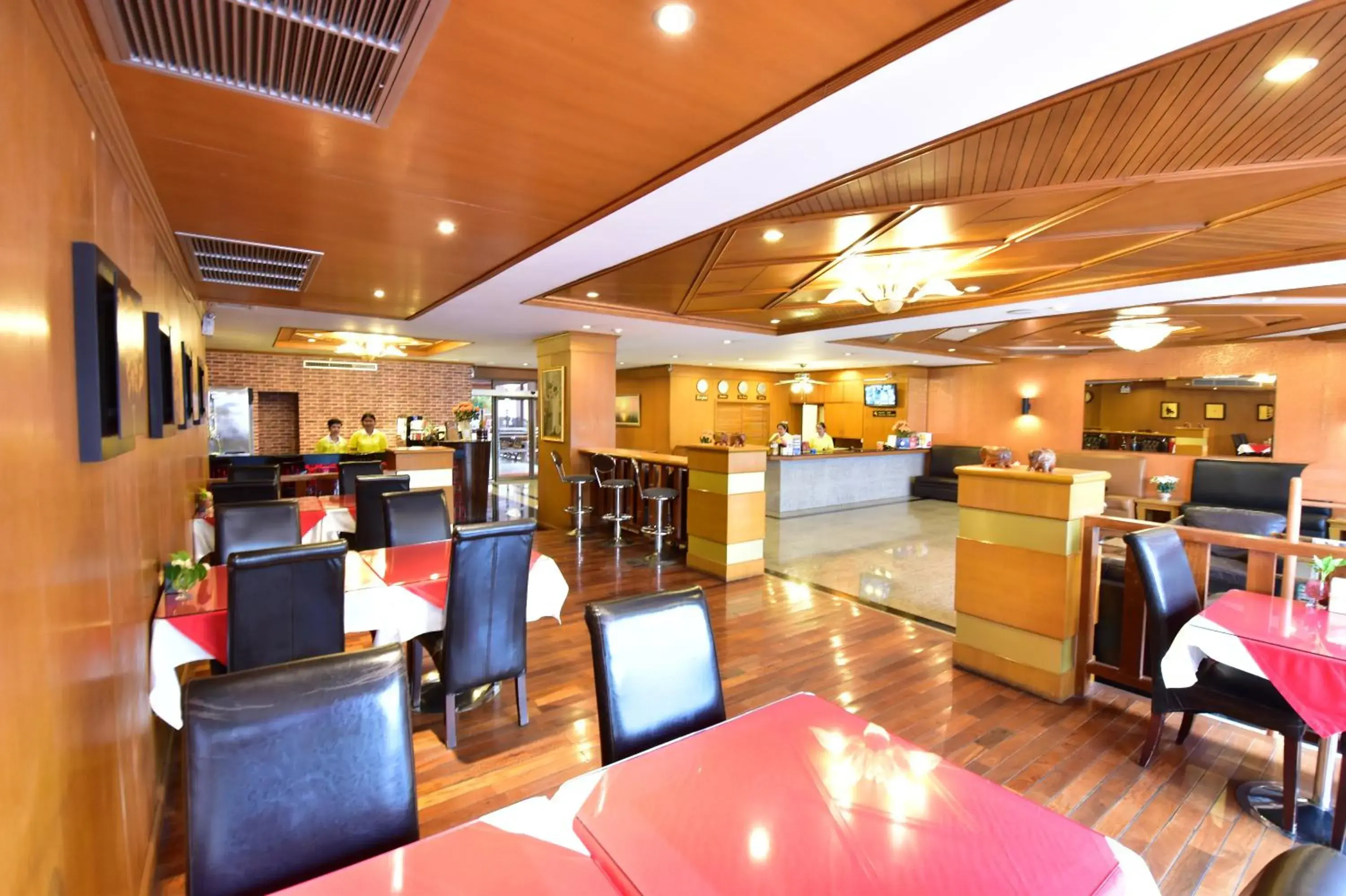 Restaurant/places to eat in Dynasty Inn Pattaya Restaurant/places to eat in Dynasty Inn Pattaya